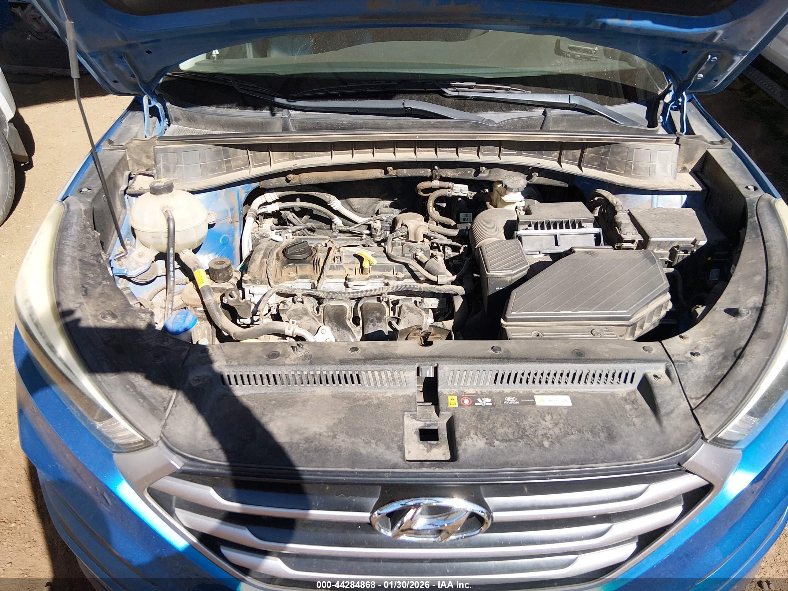 HYUNDAI TUCSON image 10