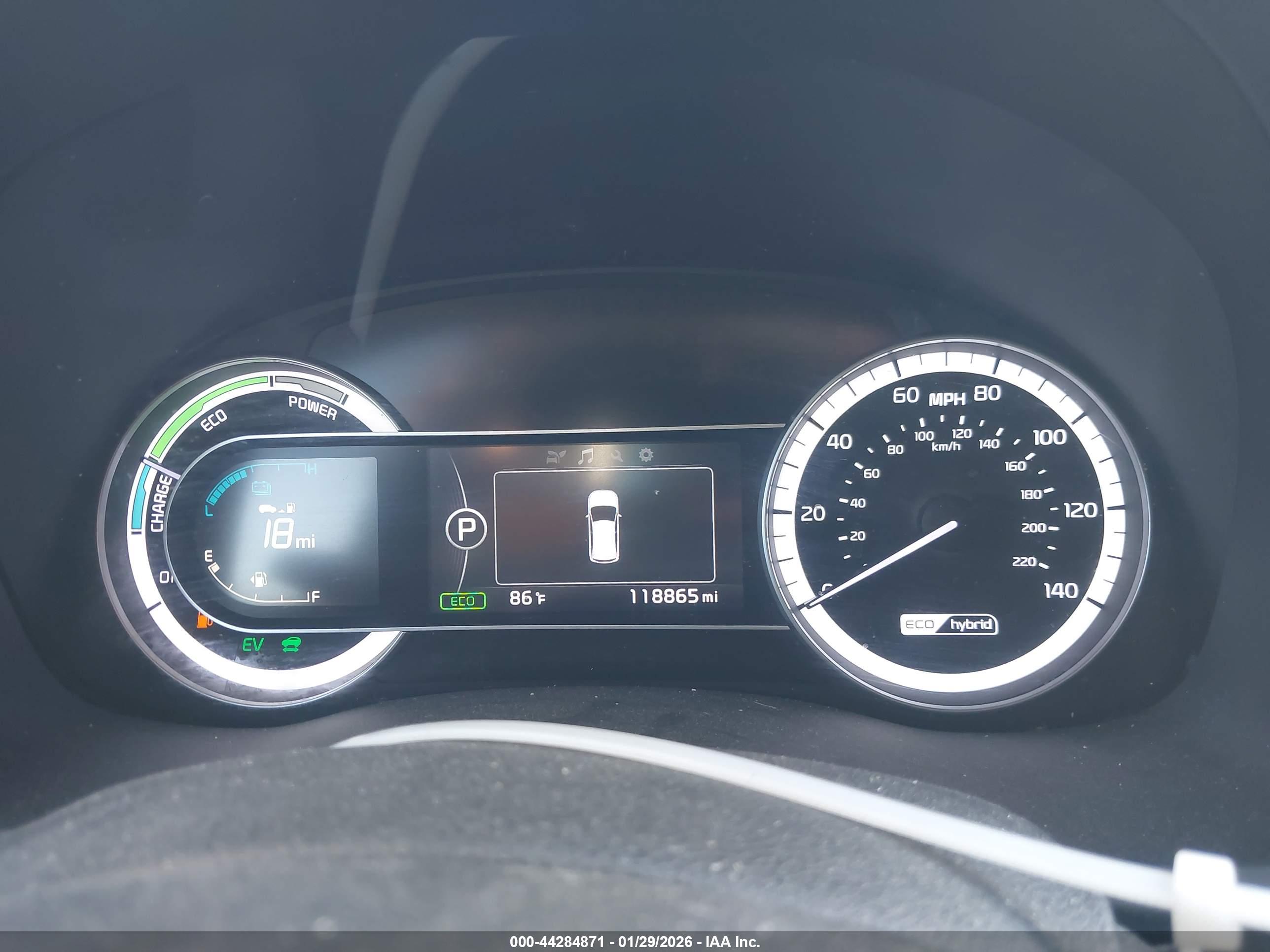 KIA NIRO image 7