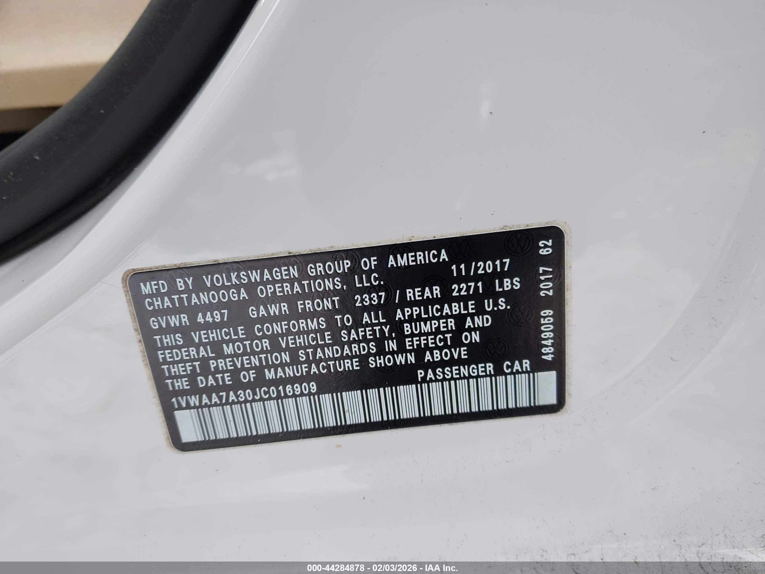 VOLKSWAGEN PASSAT image 9