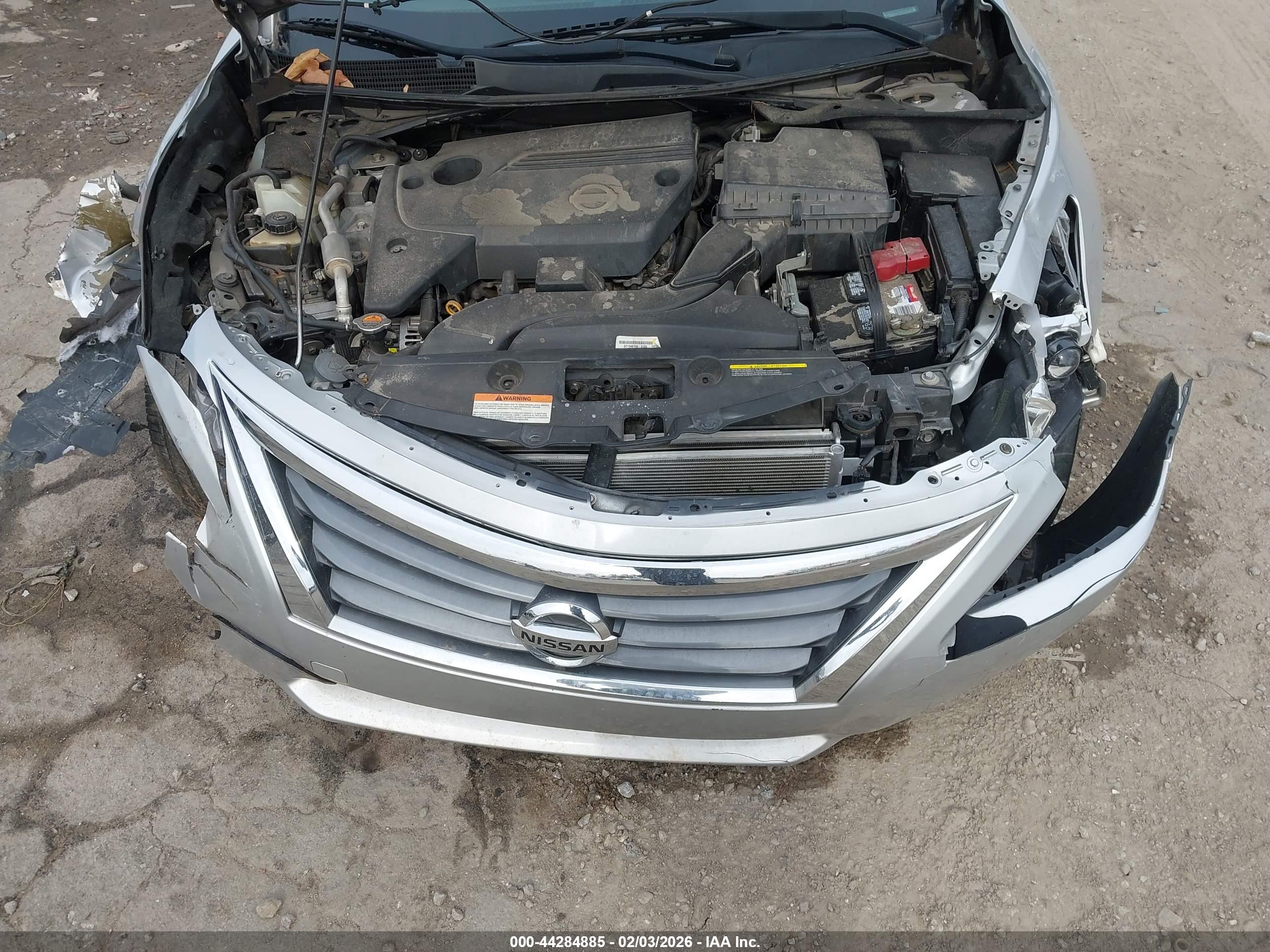 NISSAN ALTIMA image 10