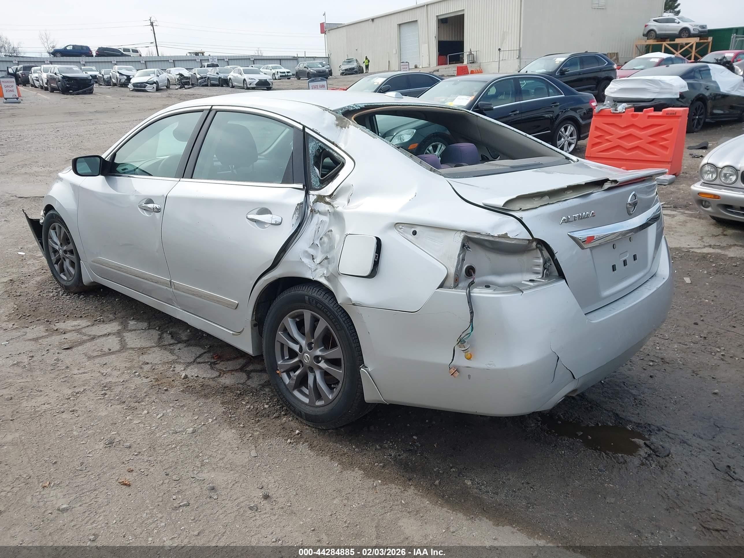 NISSAN ALTIMA image 3