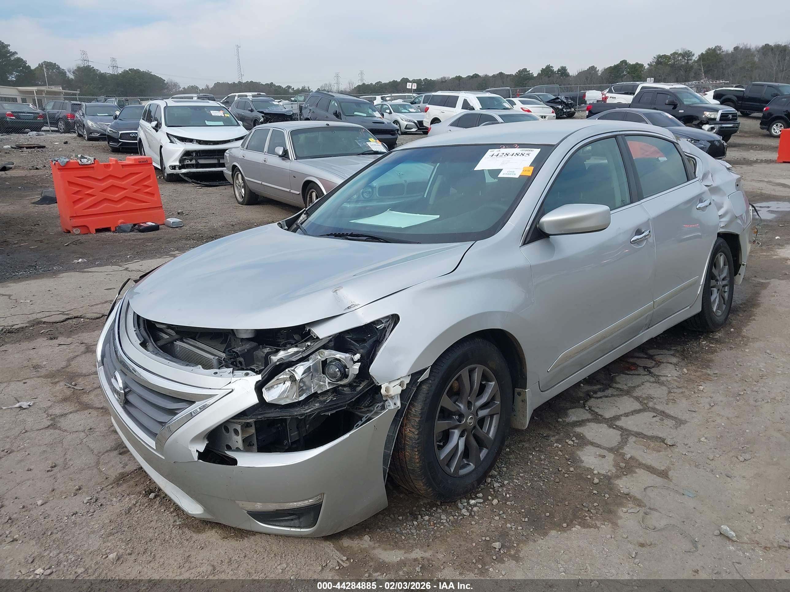NISSAN ALTIMA image 6