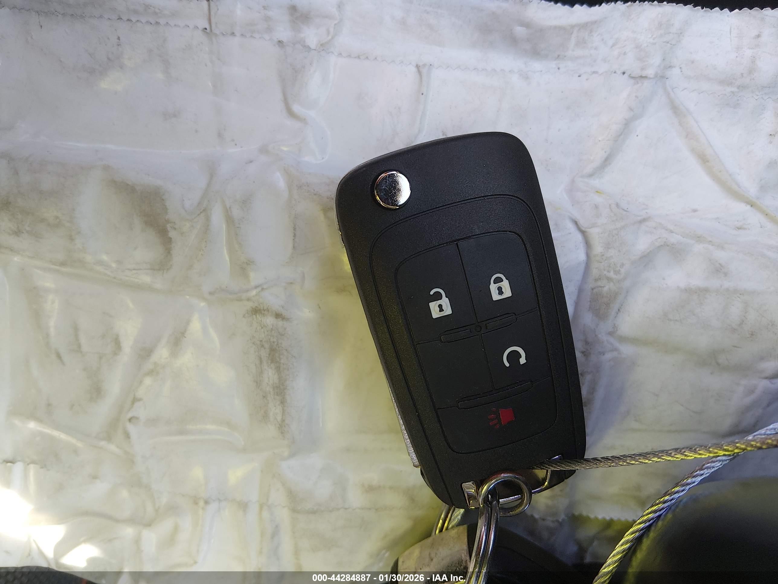 CHEVROLET EQUINOX image 11