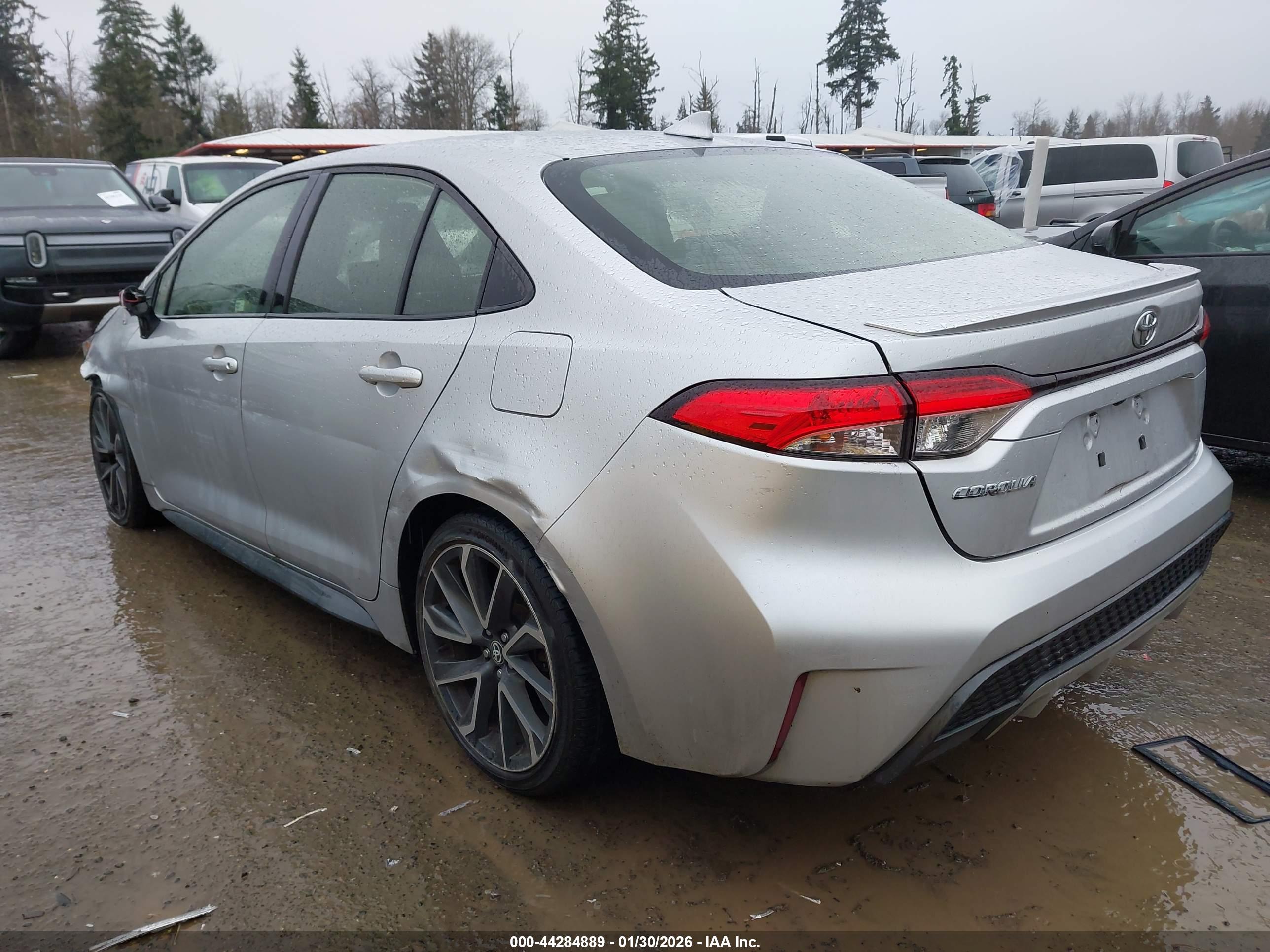 TOYOTA COROLLA image 3