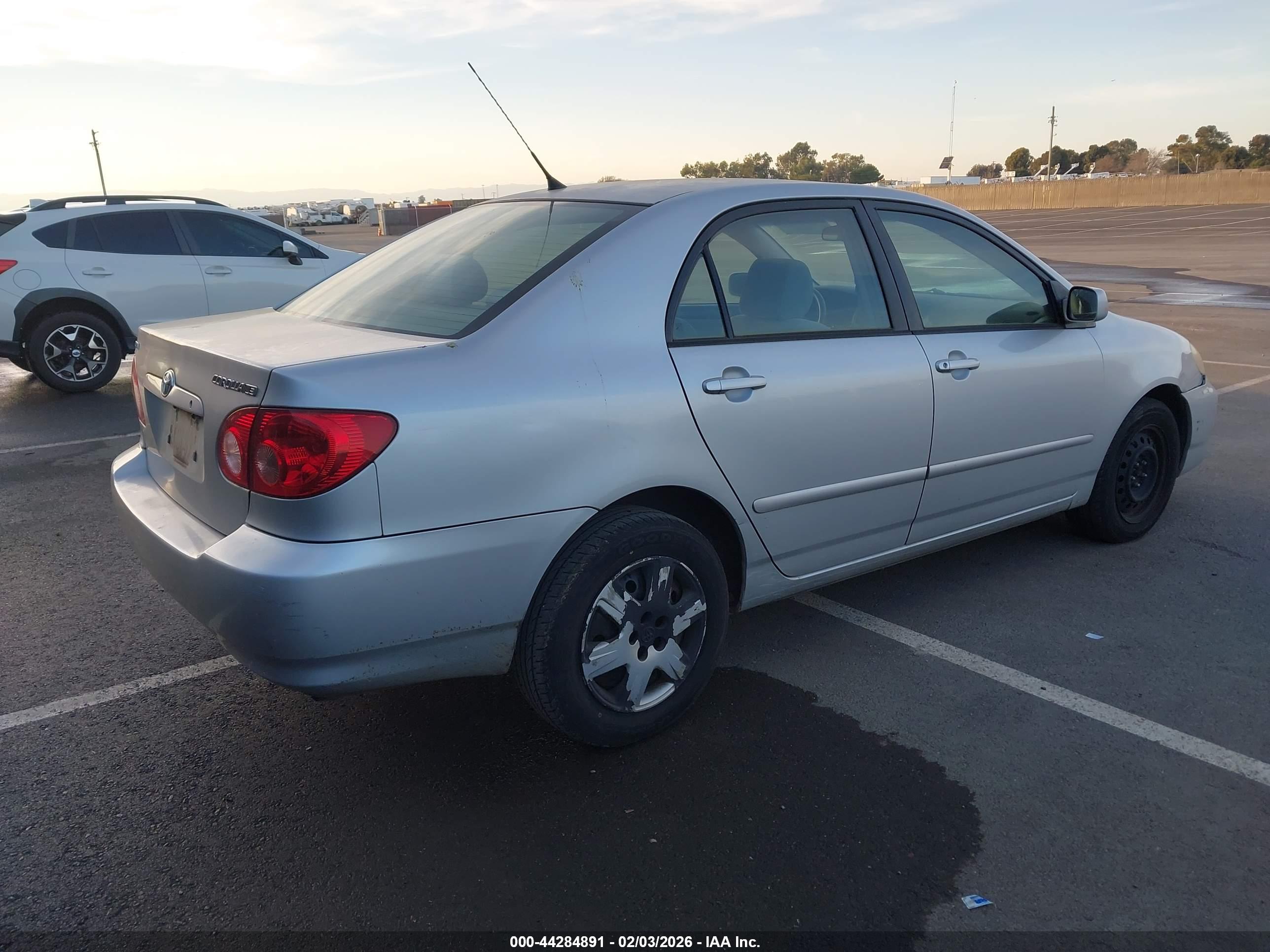 TOYOTA COROLLA image 4