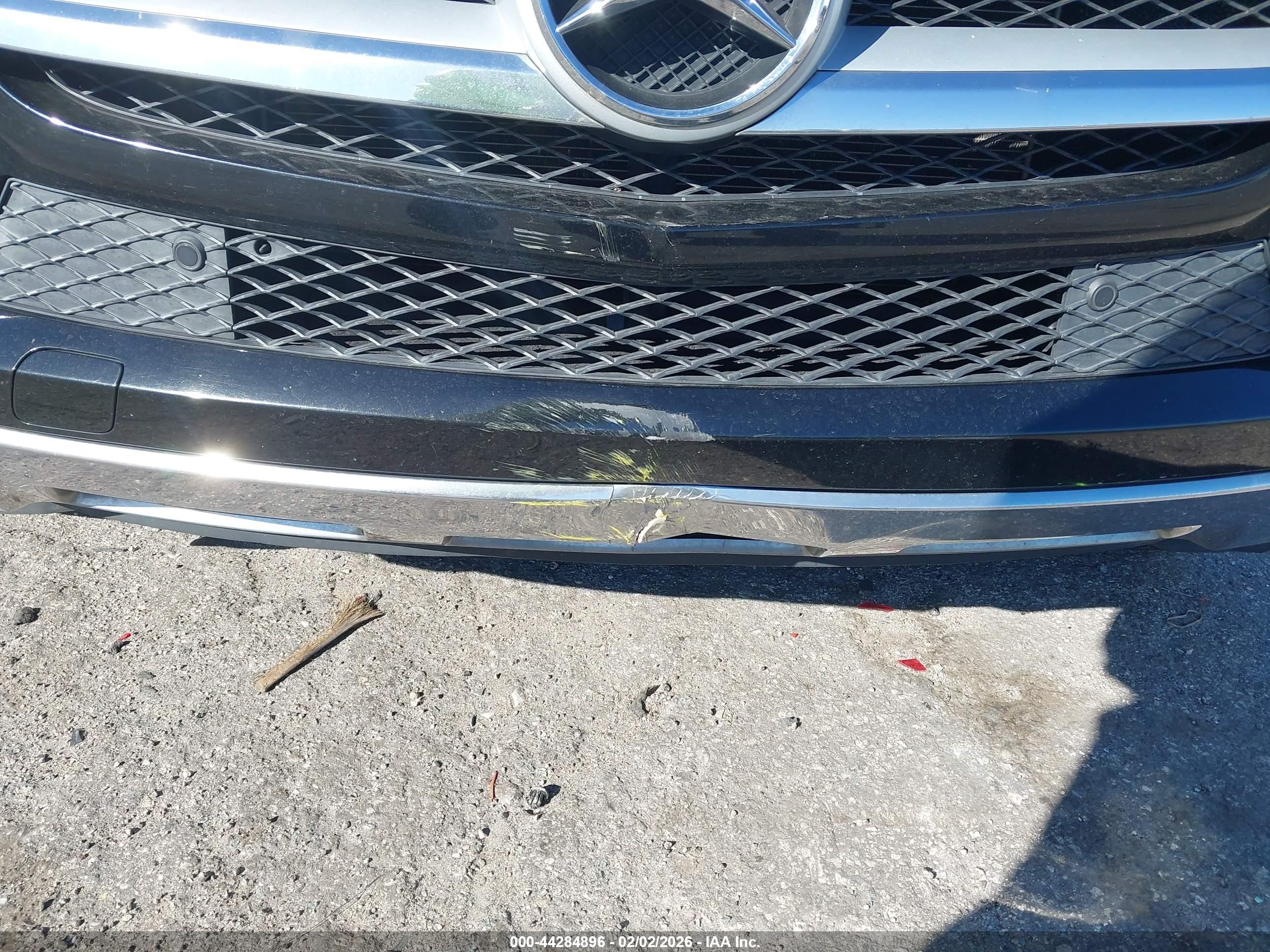 MERCEDES-BENZ GL image 6
