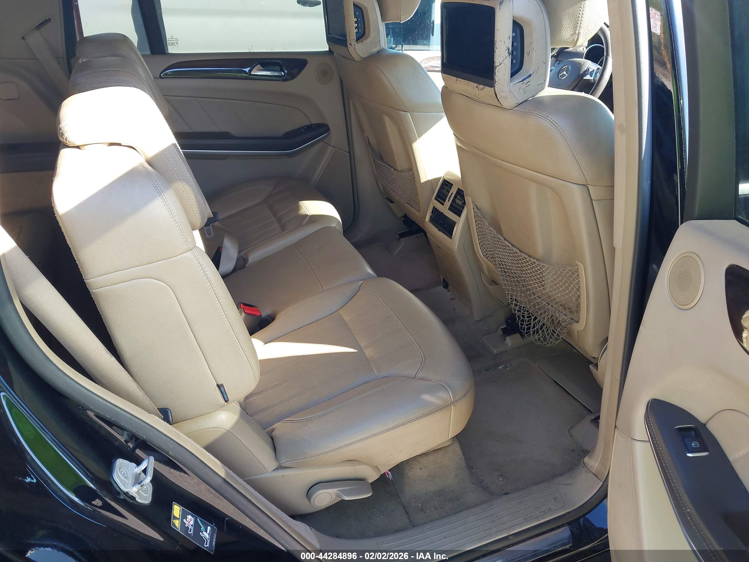 MERCEDES-BENZ GL image 8