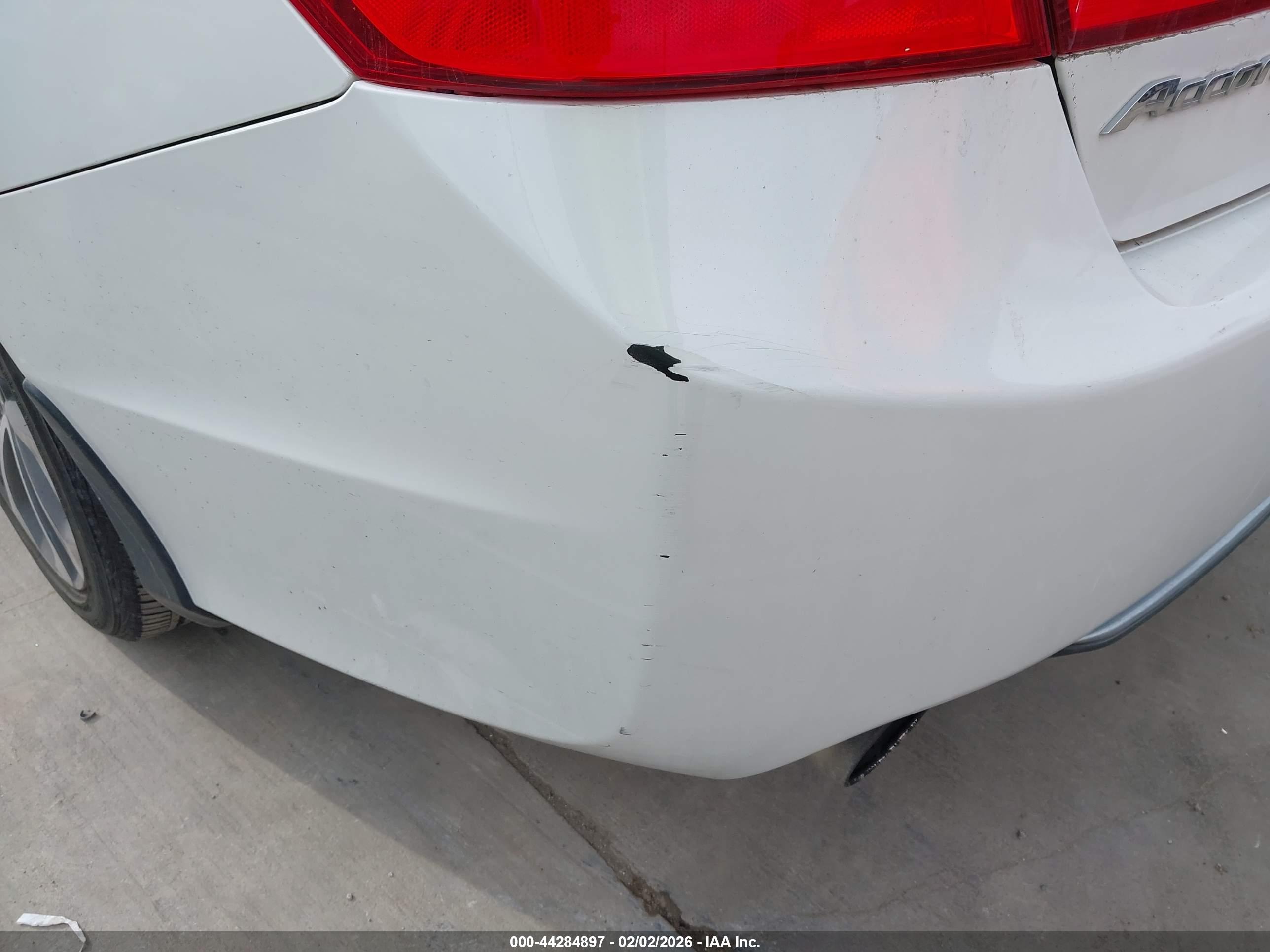 HONDA ACCORD image 6