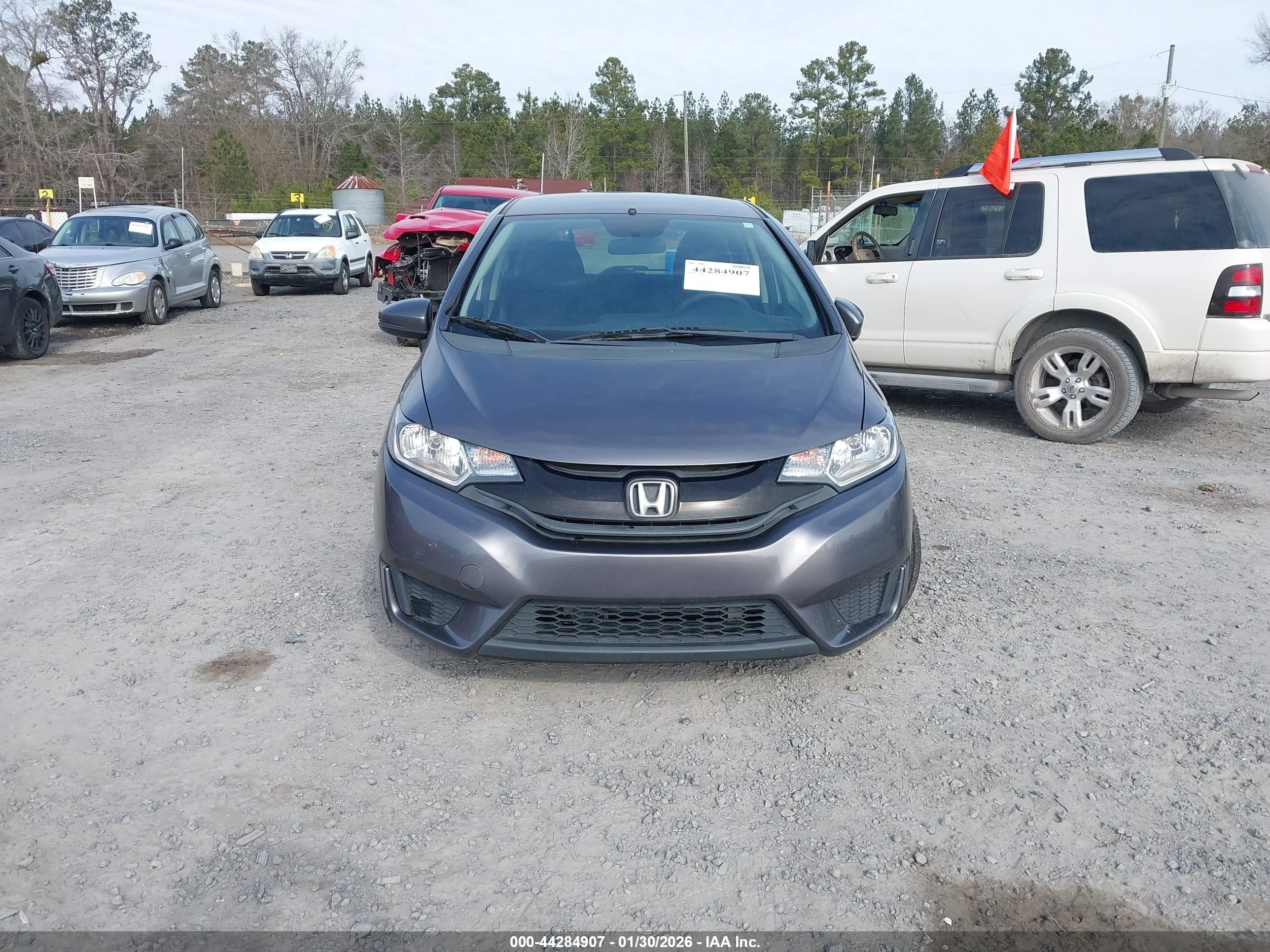 HONDA FIT image 6