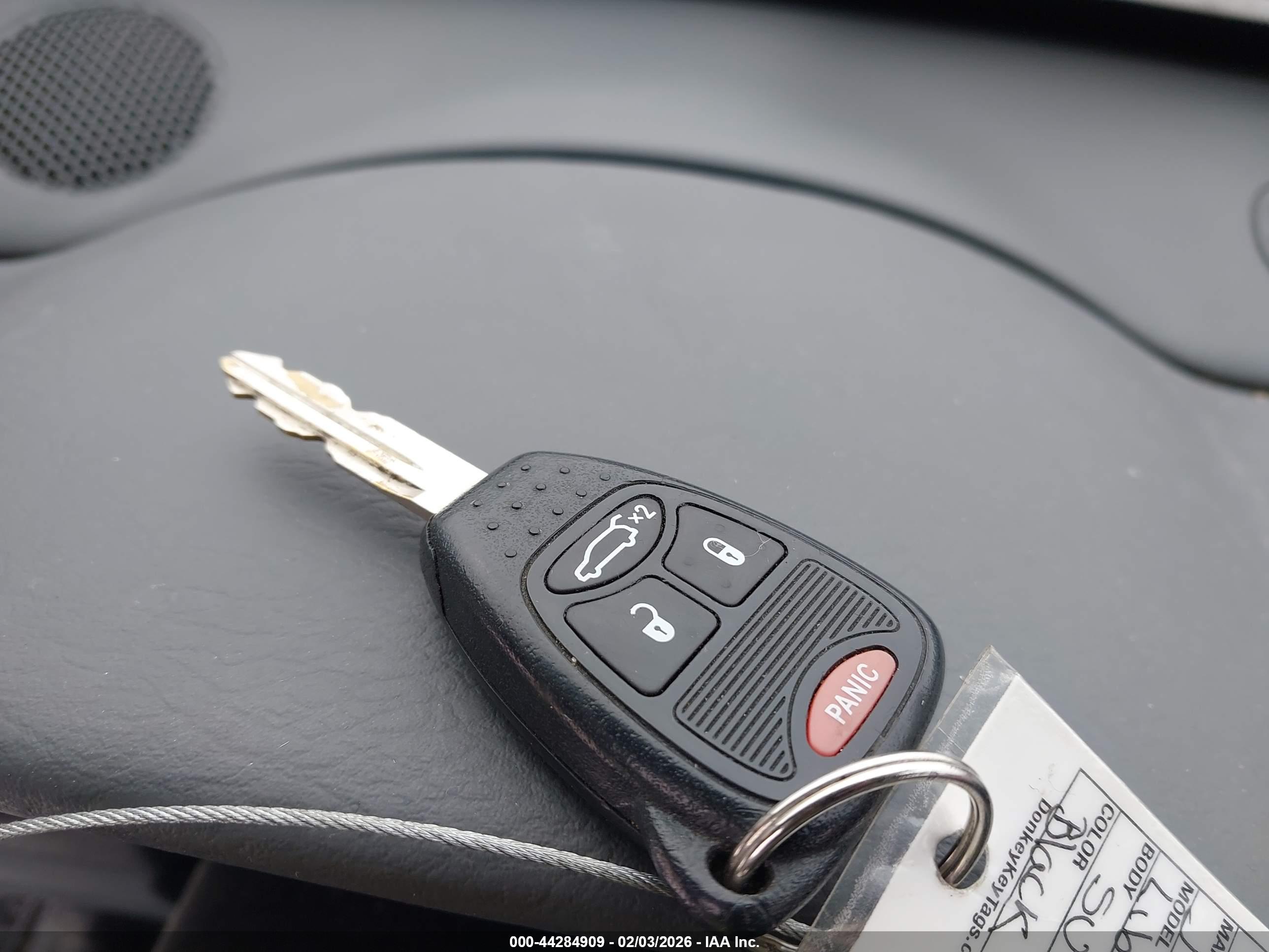 JEEP LIBERTY image 11