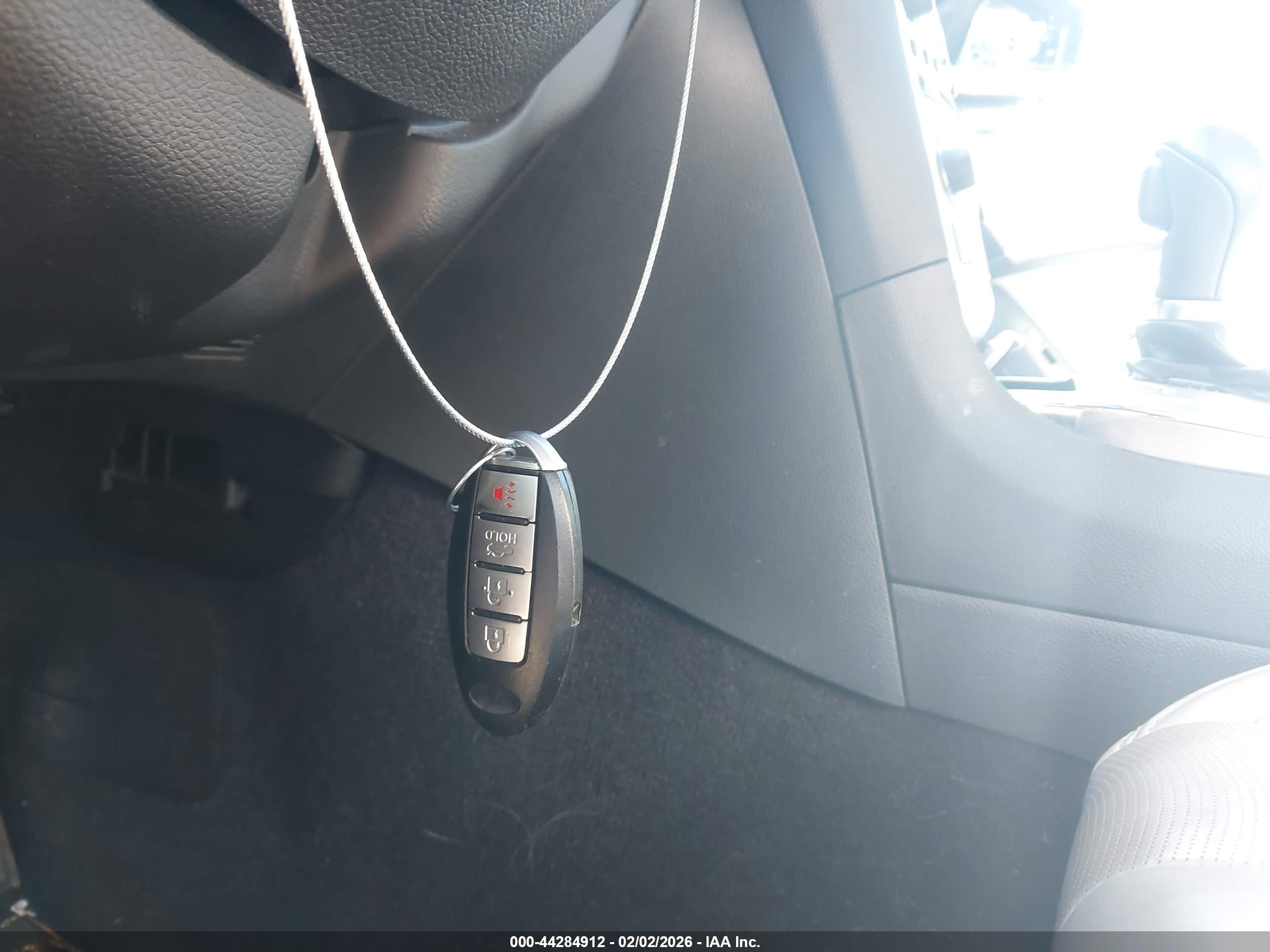 INFINITI Q60 image 11