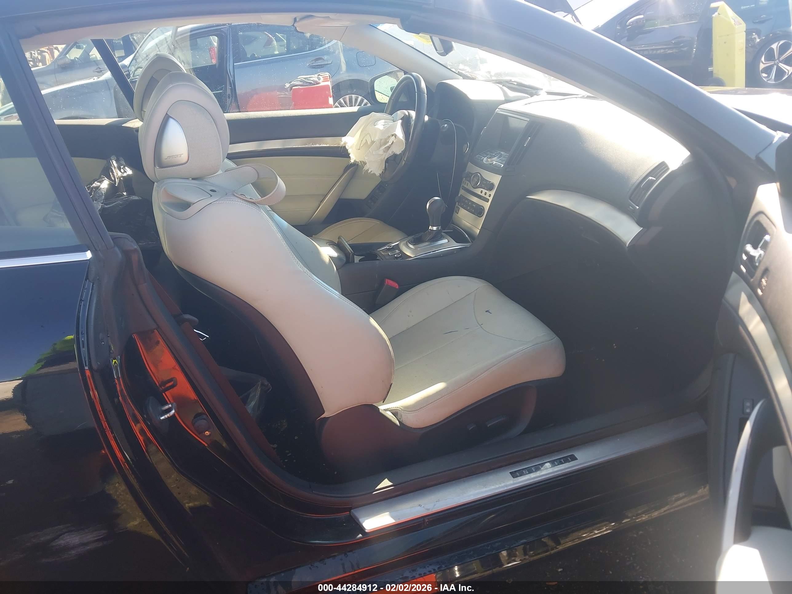 INFINITI Q60 image 5