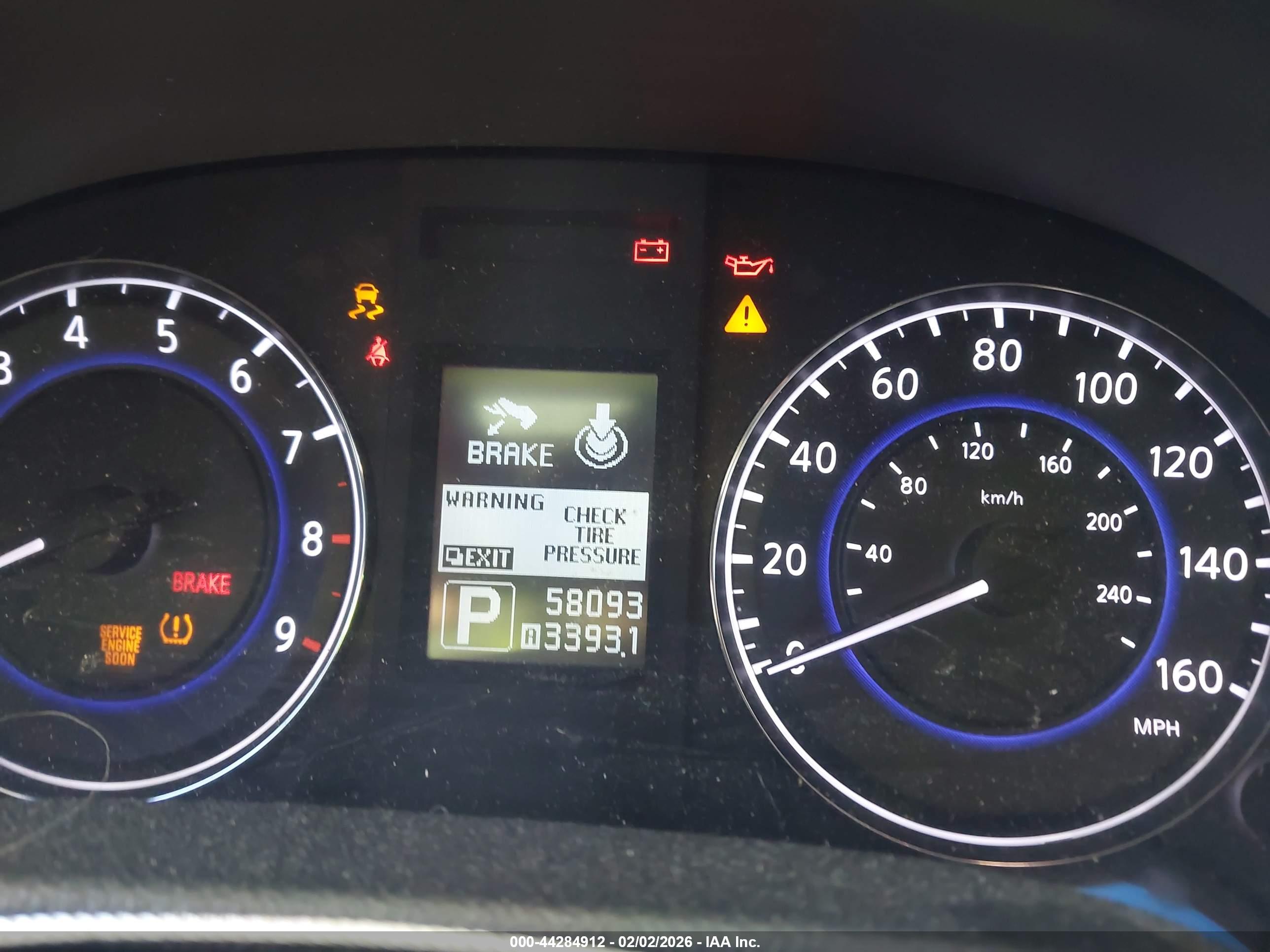 INFINITI Q60 image 7