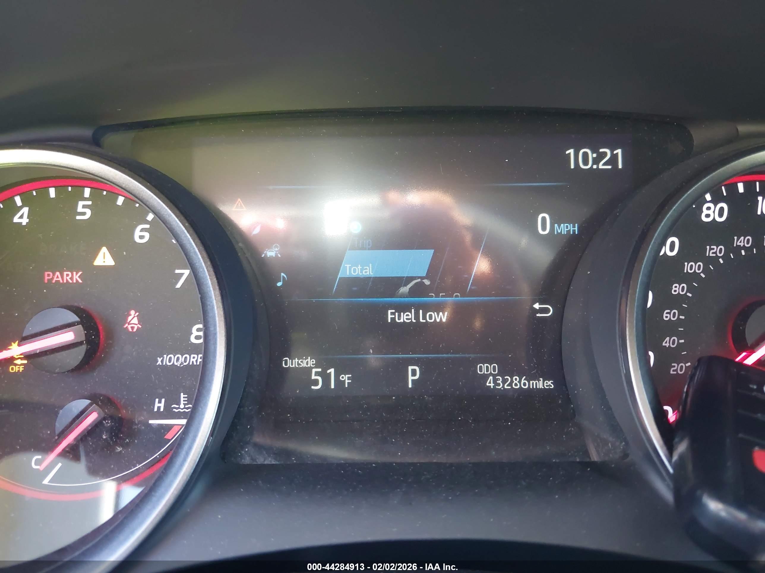 TOYOTA CAMRY image 7
