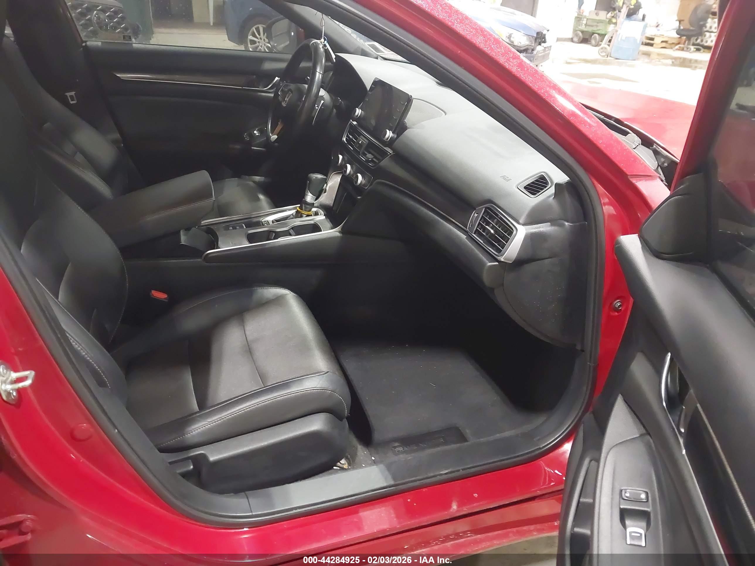 HONDA ACCORD image 5