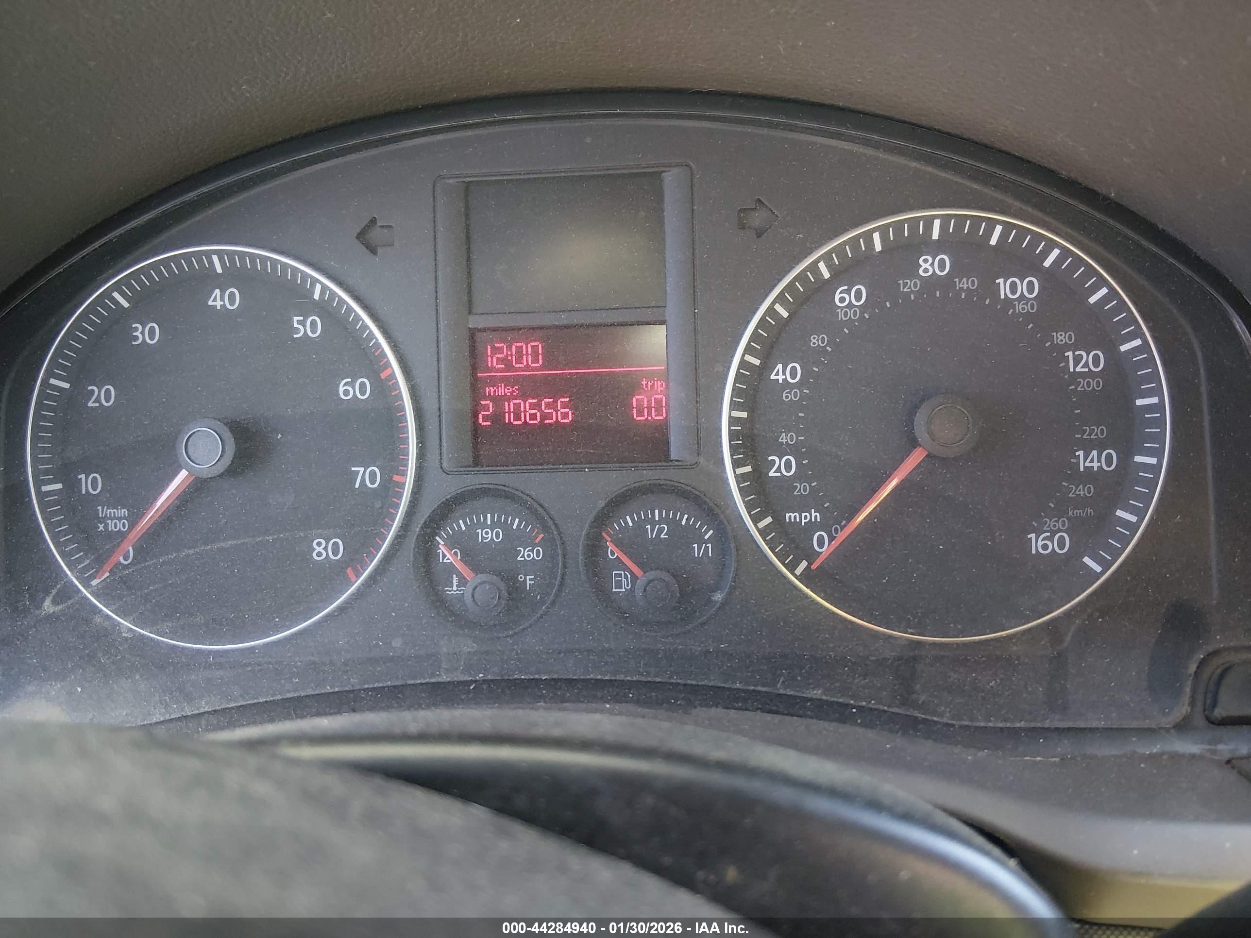 VOLKSWAGEN JETTA image 7
