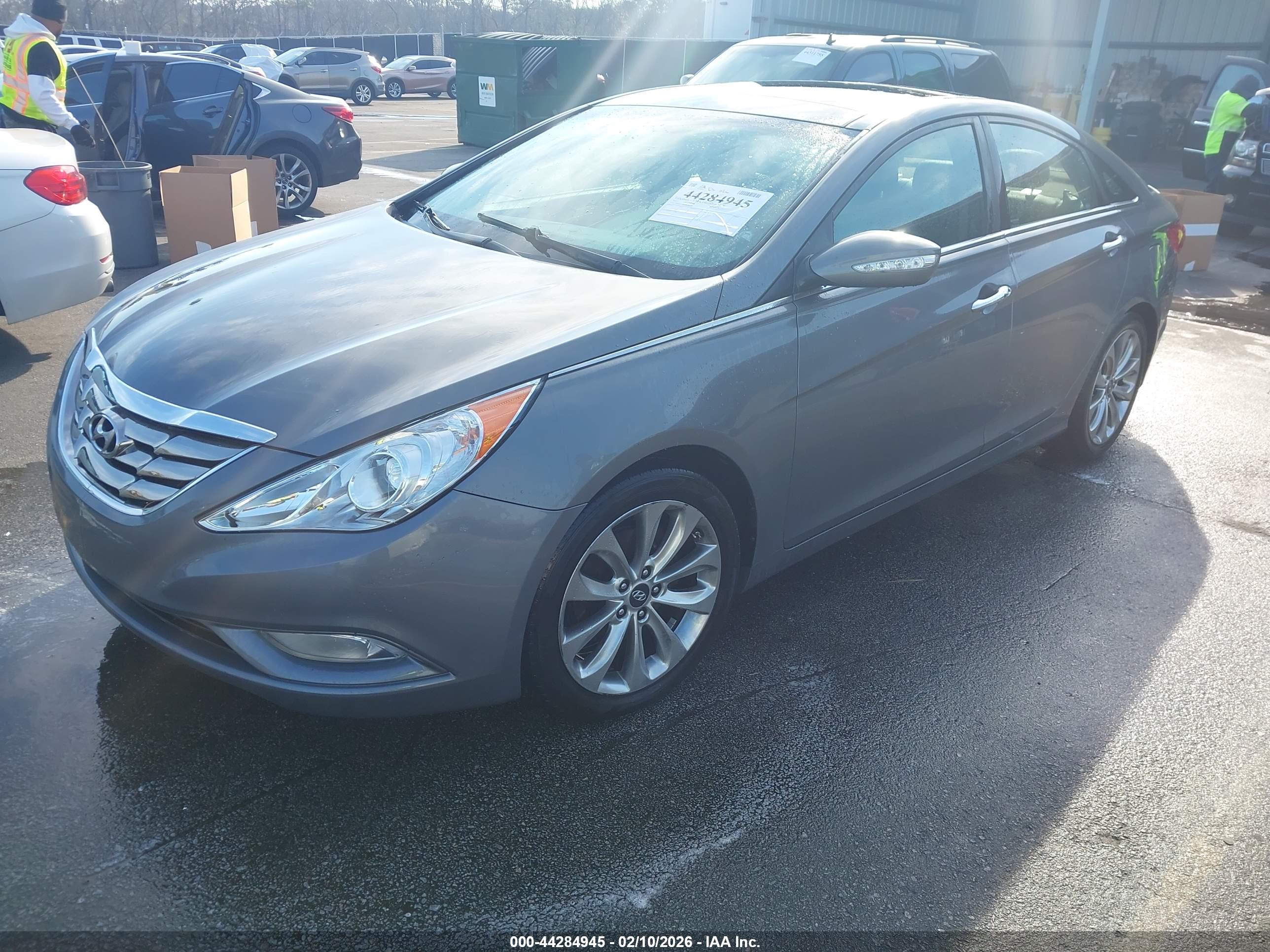 HYUNDAI SONATA image 2