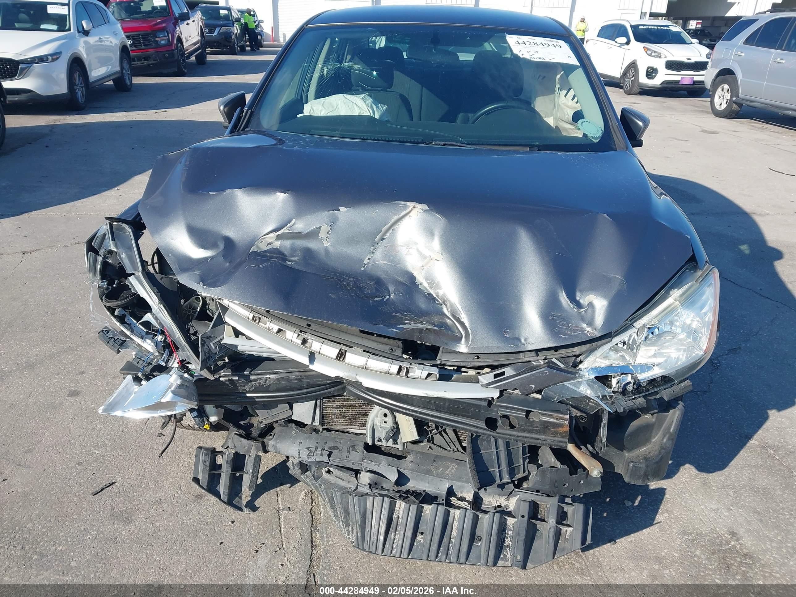 NISSAN SENTRA image 6