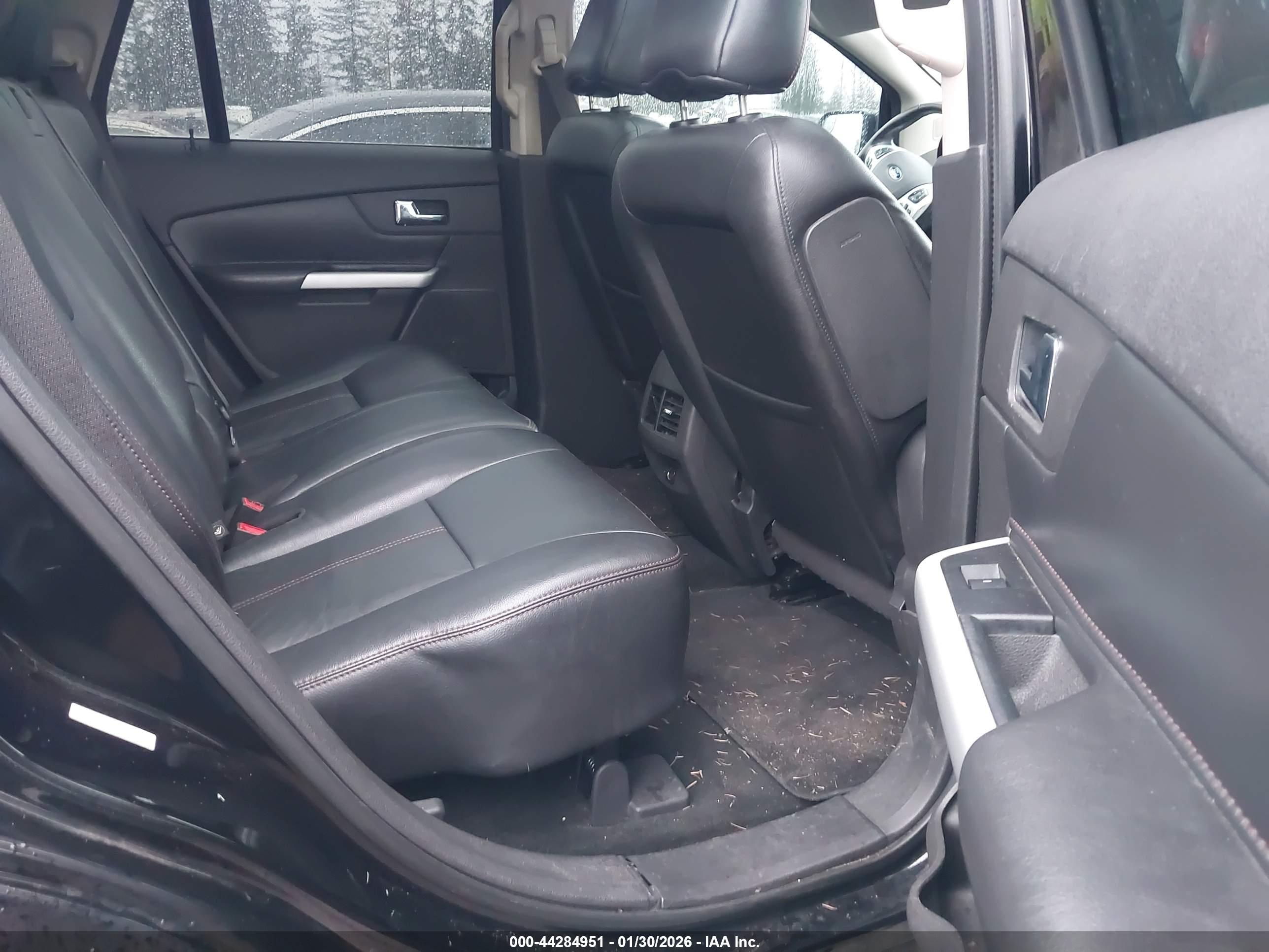 FORD EDGE image 8