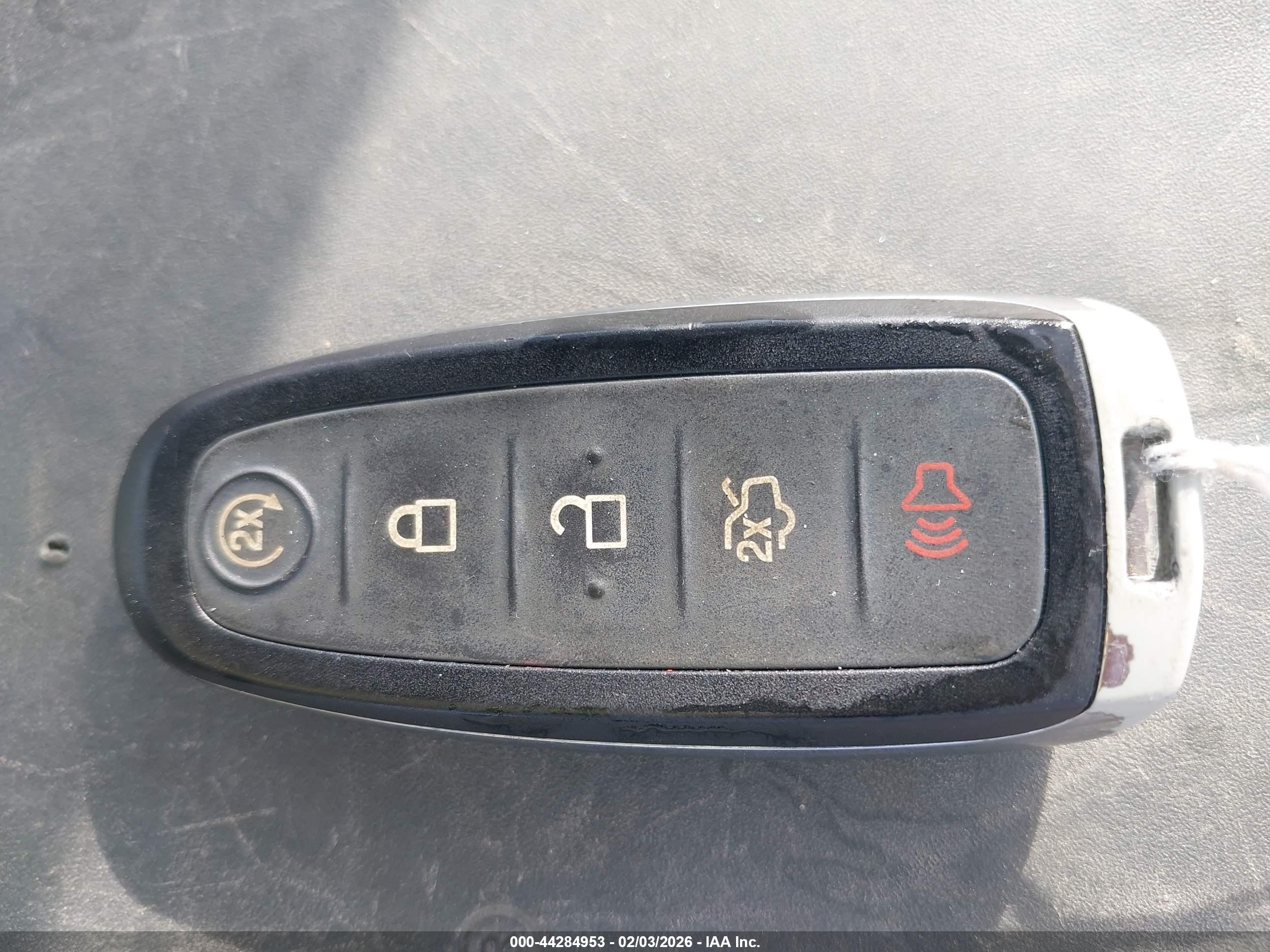 FORD EXPEDITION image 11