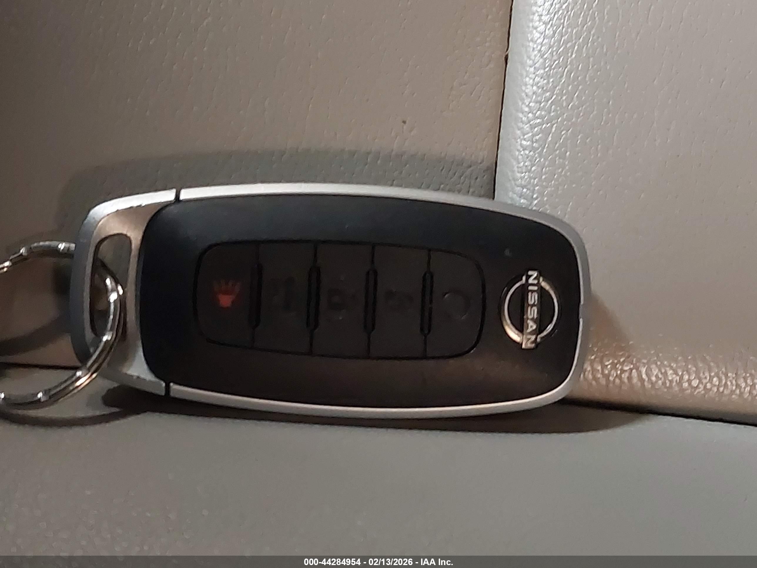 NISSAN ROGUE image 11