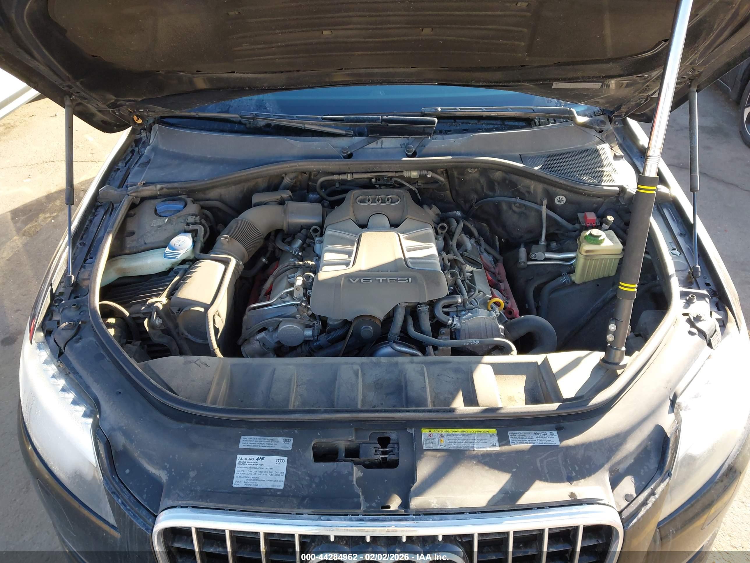 AUDI Q7 image 10