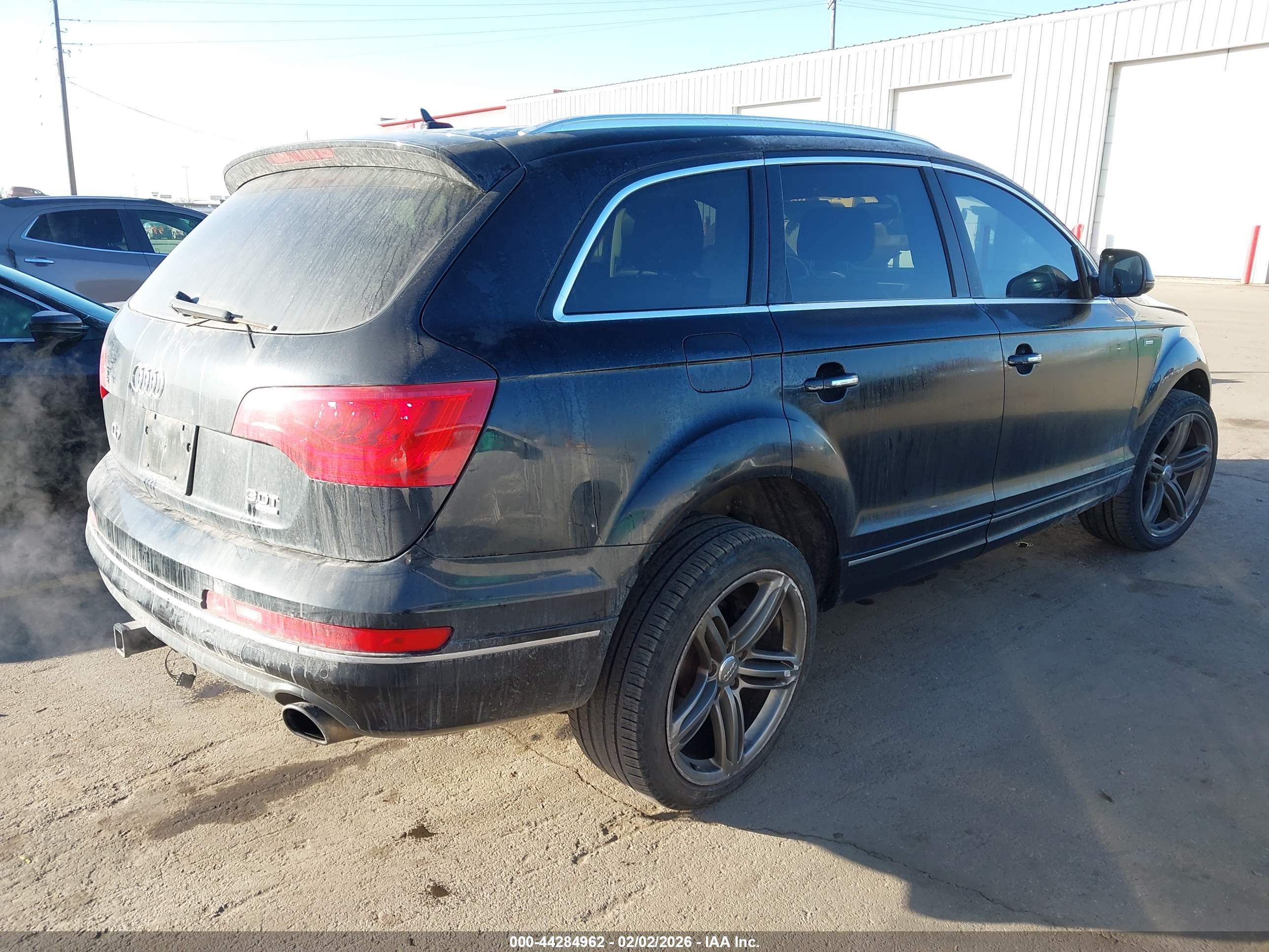 AUDI Q7 image 4
