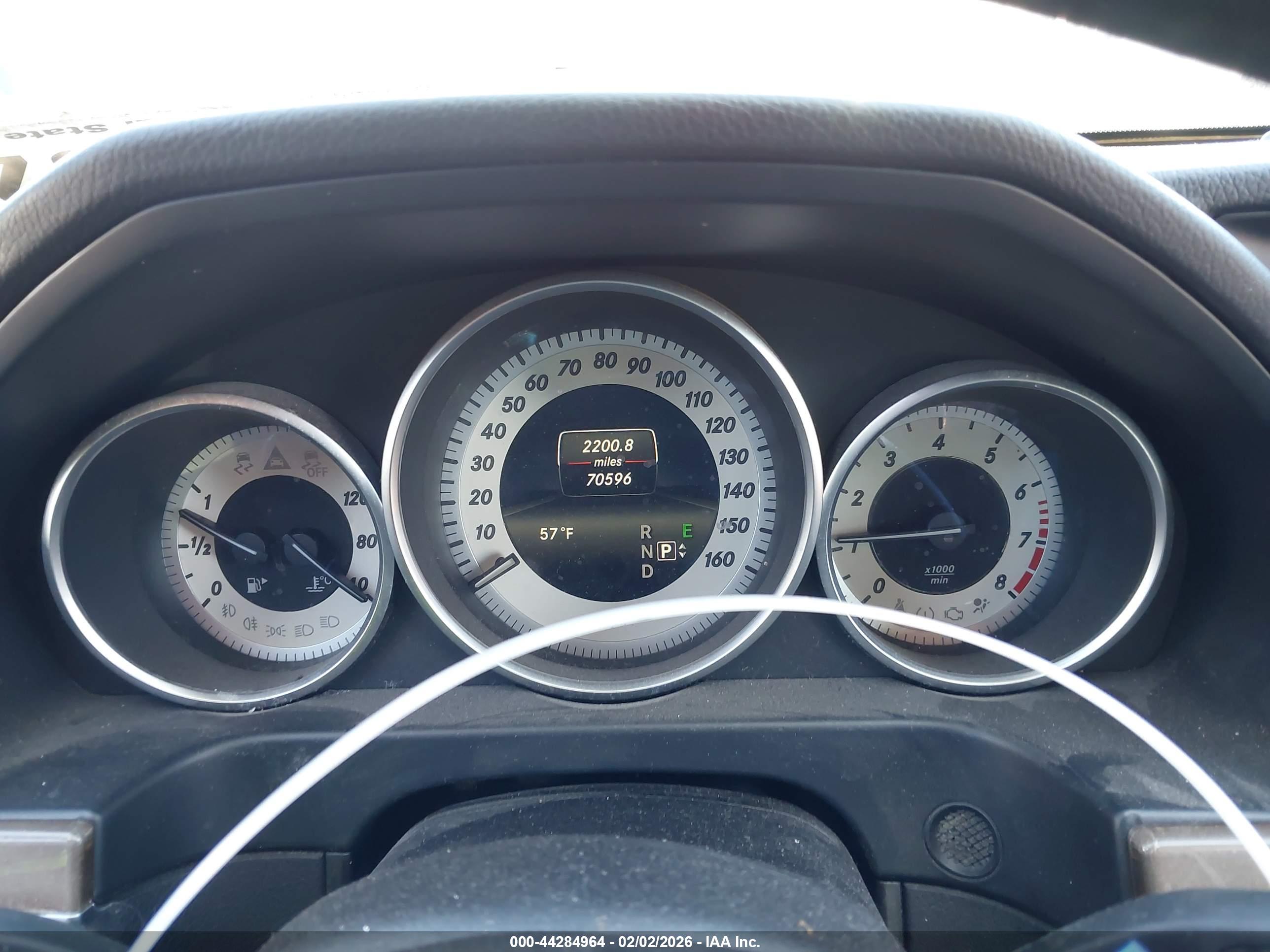 MERCEDES-BENZ E image 7