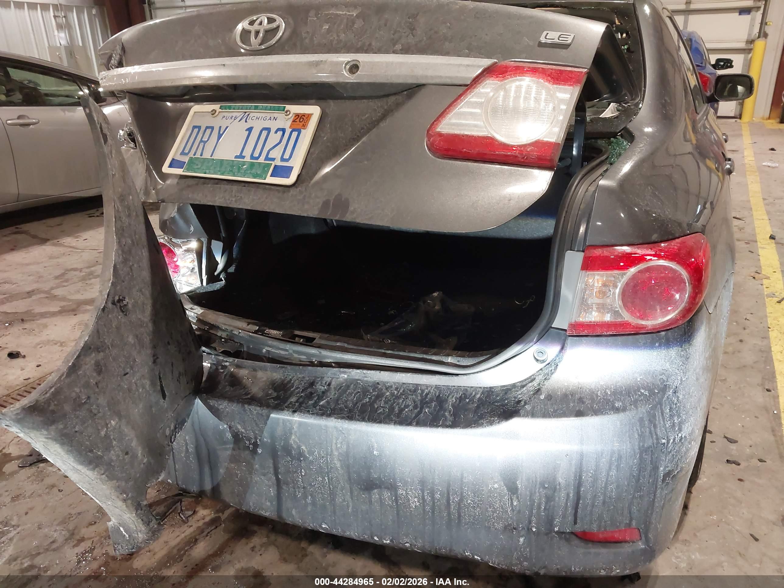 TOYOTA COROLLA image 6