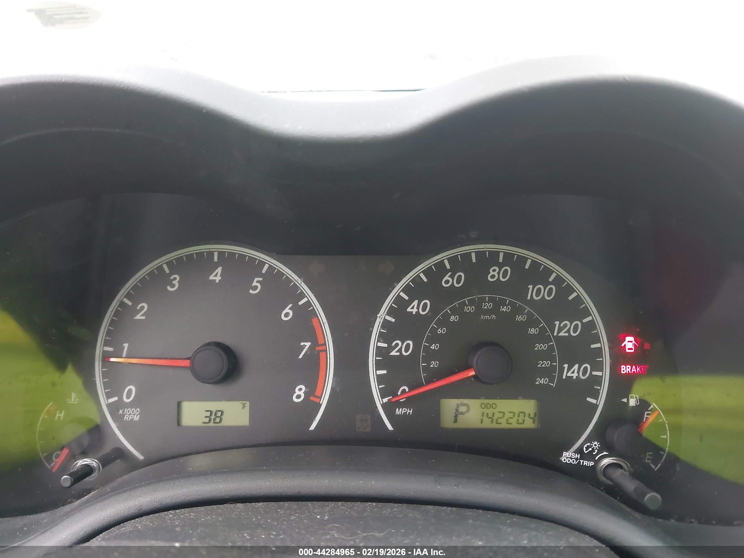 TOYOTA COROLLA image 7