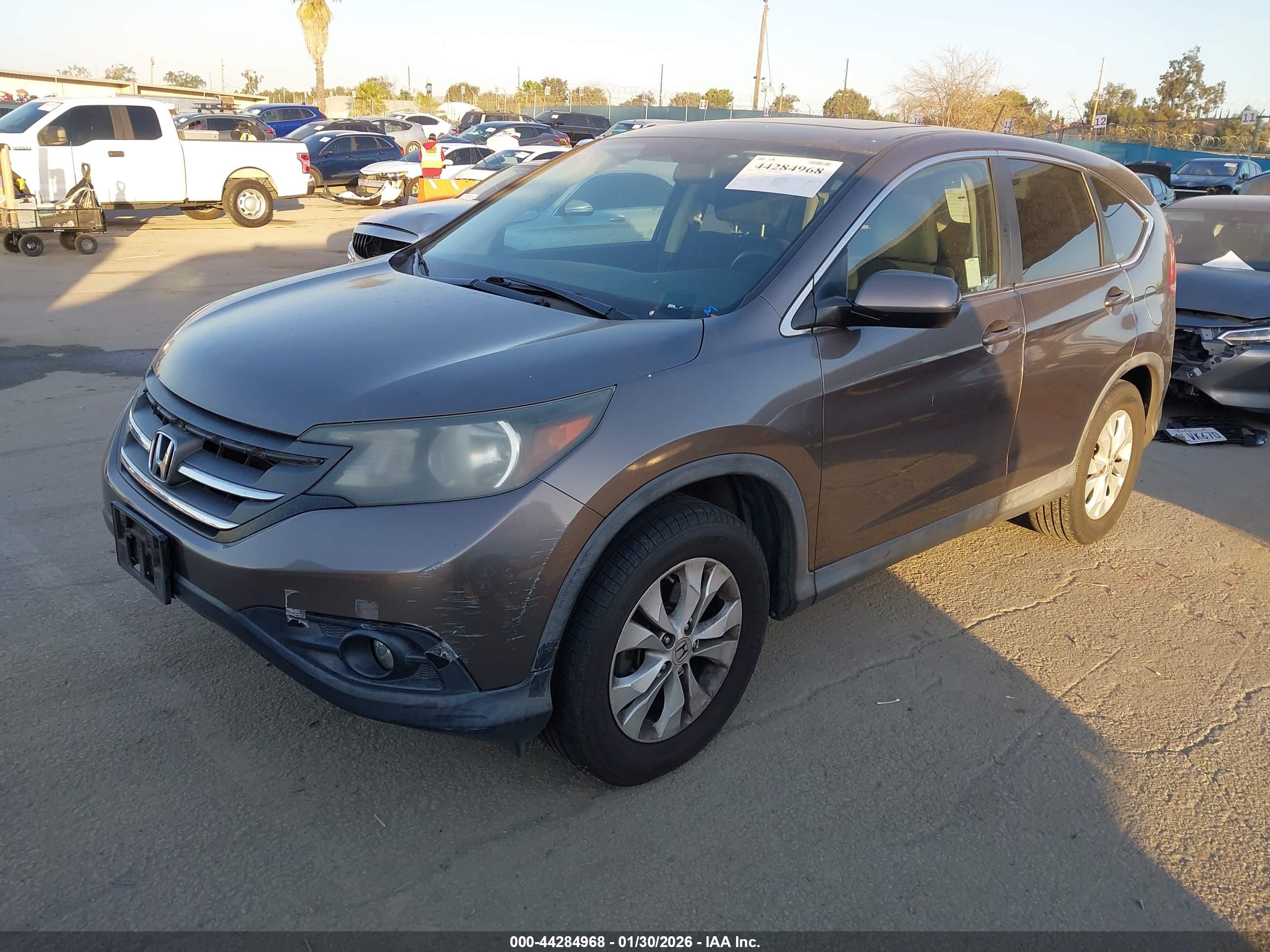 HONDA CR-V image 2