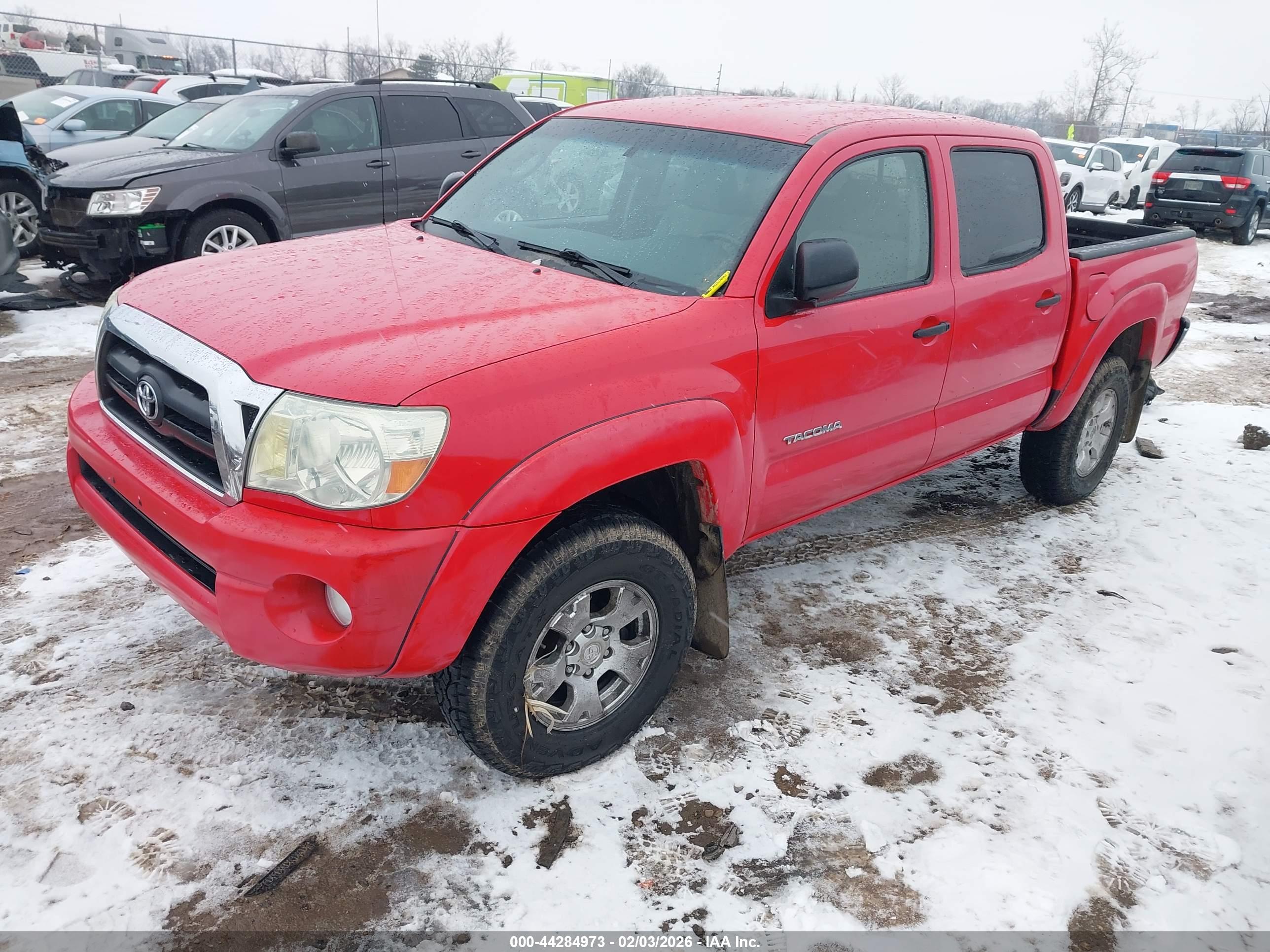 TOYOTA TACOMA image 2