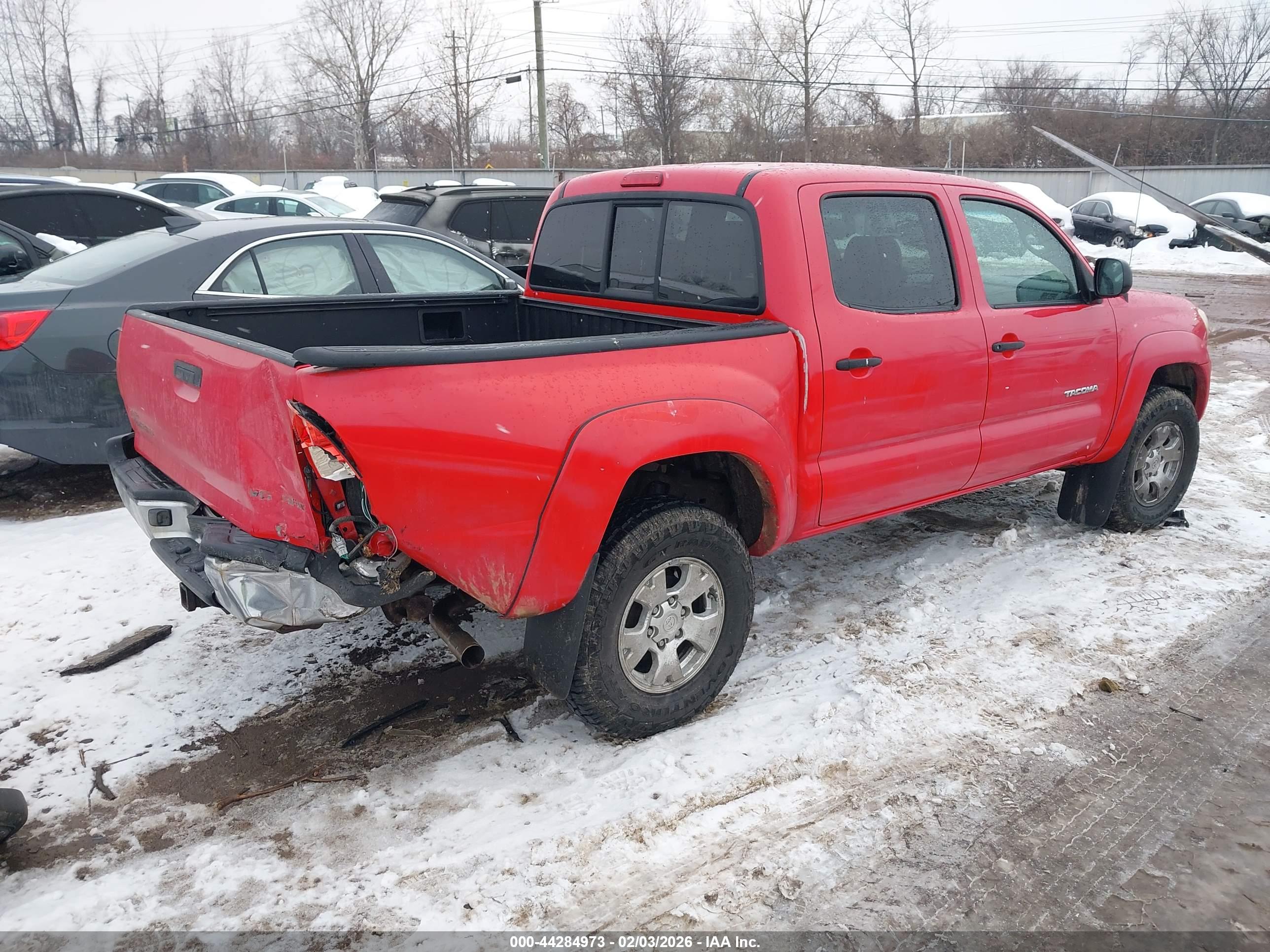 TOYOTA TACOMA image 4