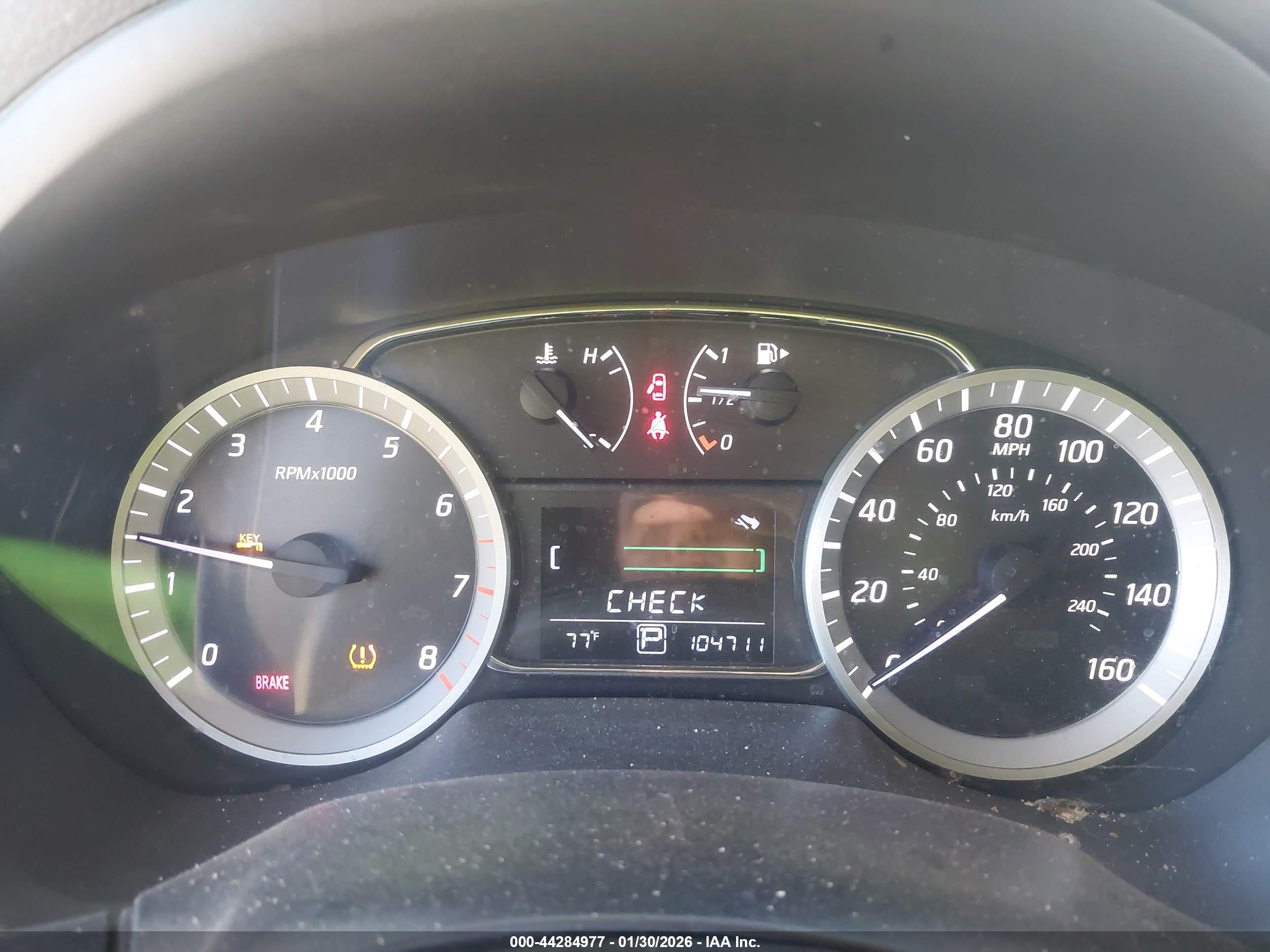 NISSAN SENTRA image 7