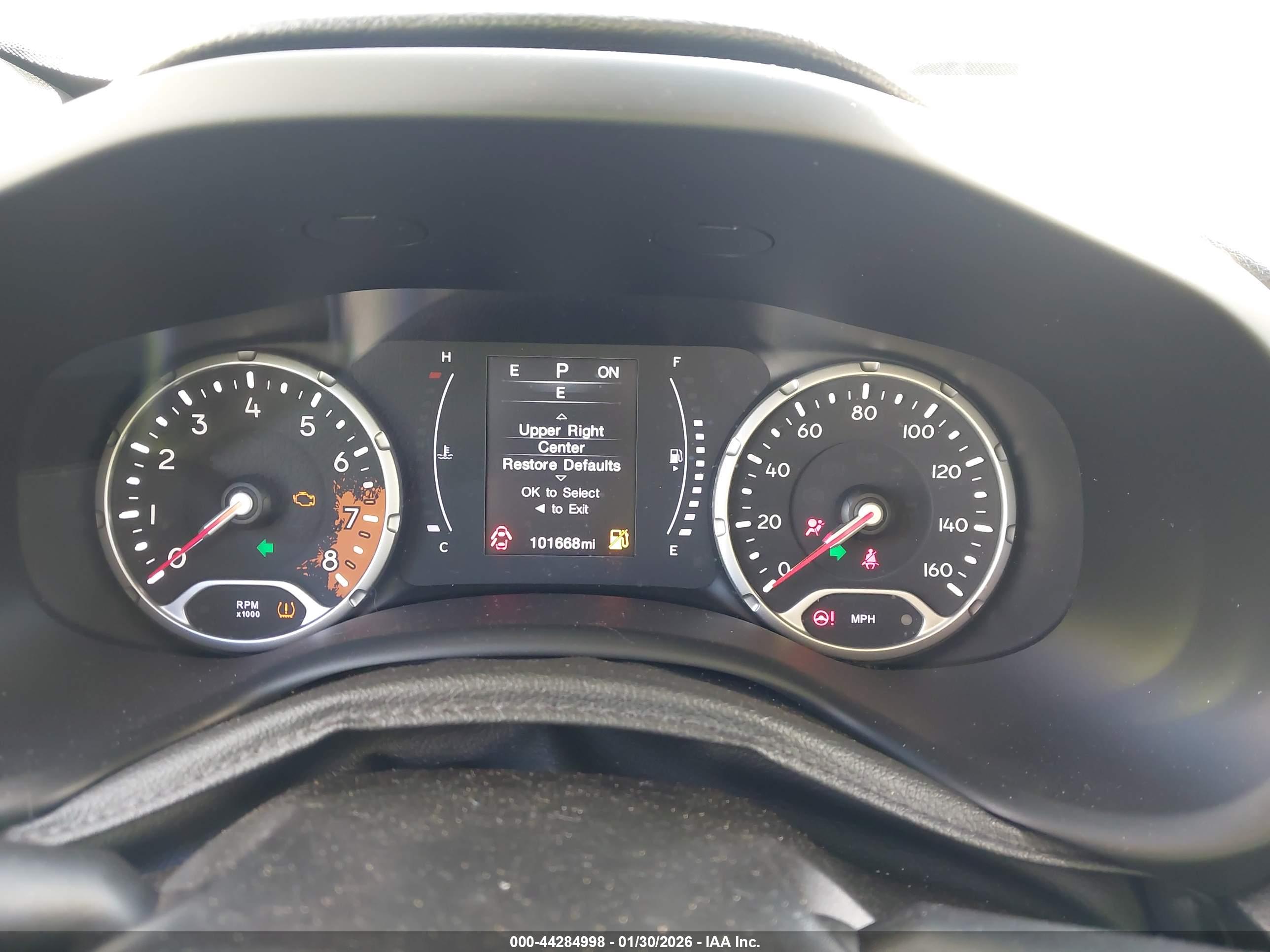 JEEP RENEGADE image 7