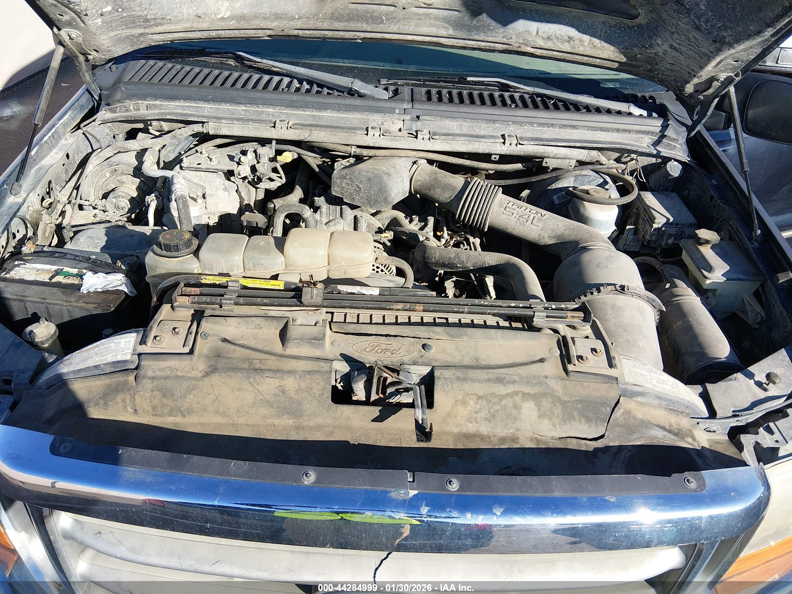 FORD F-250 image 10