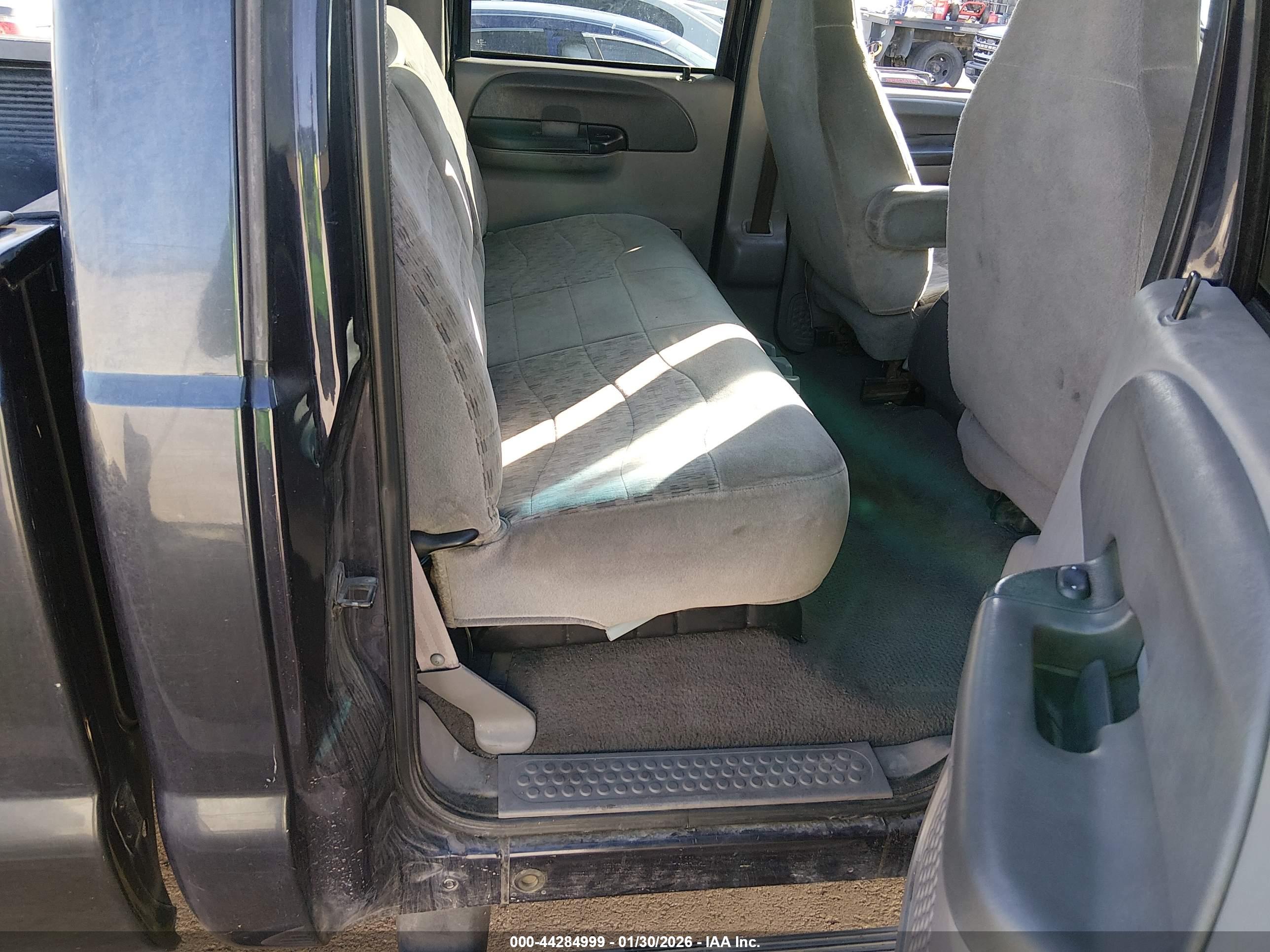 FORD F-250 image 8