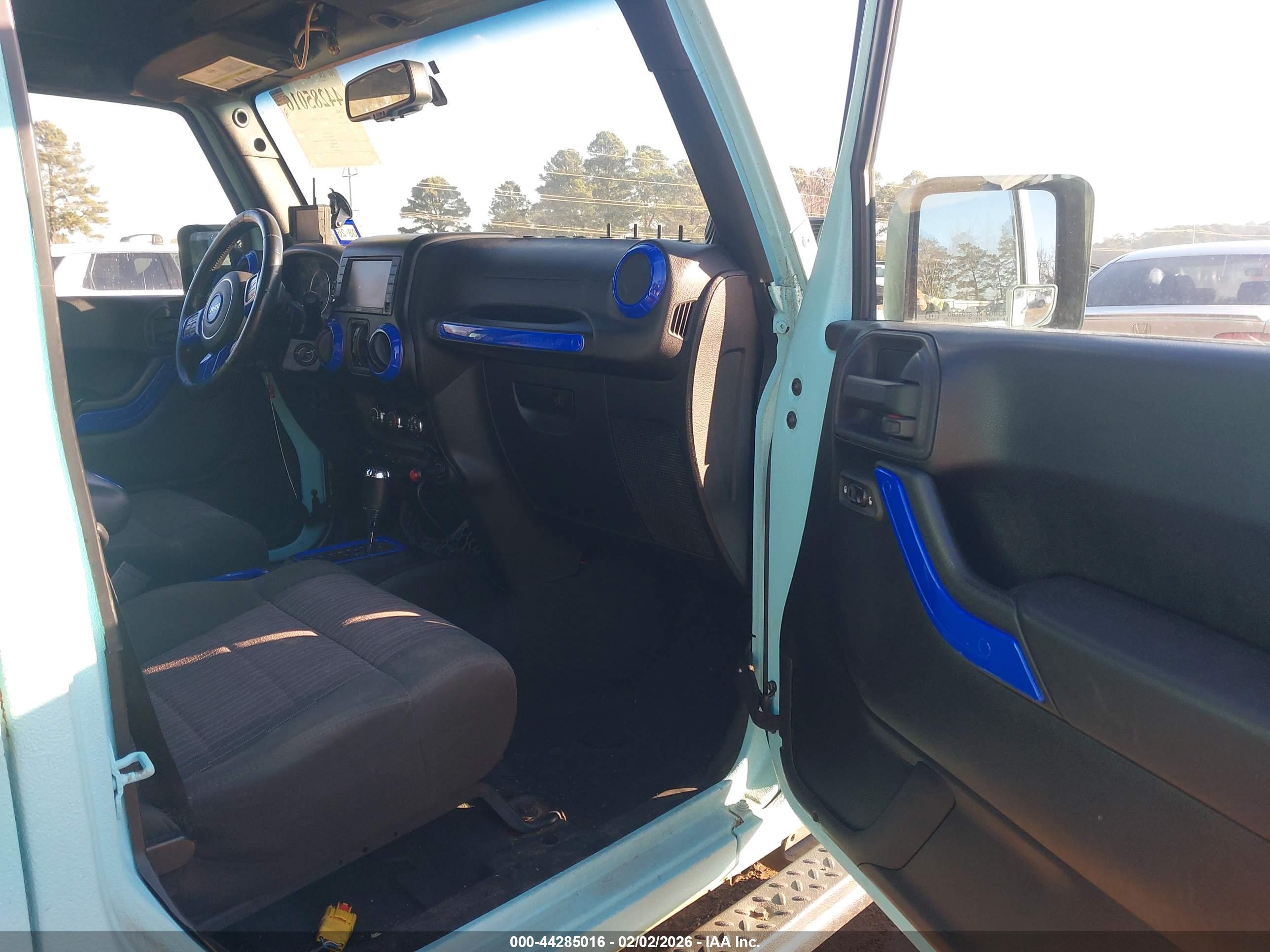 JEEP WRANGLER image 5