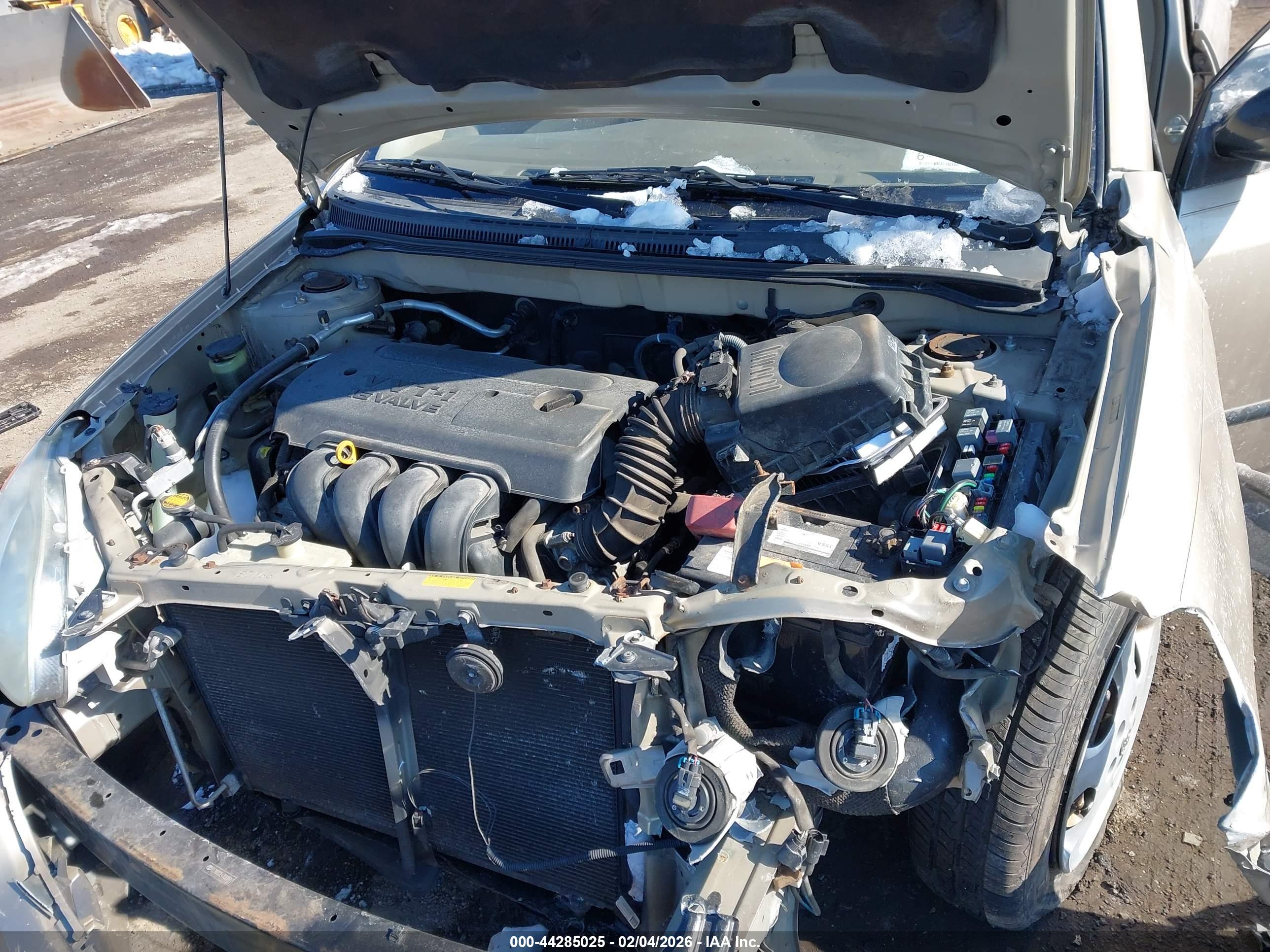 TOYOTA COROLLA image 10