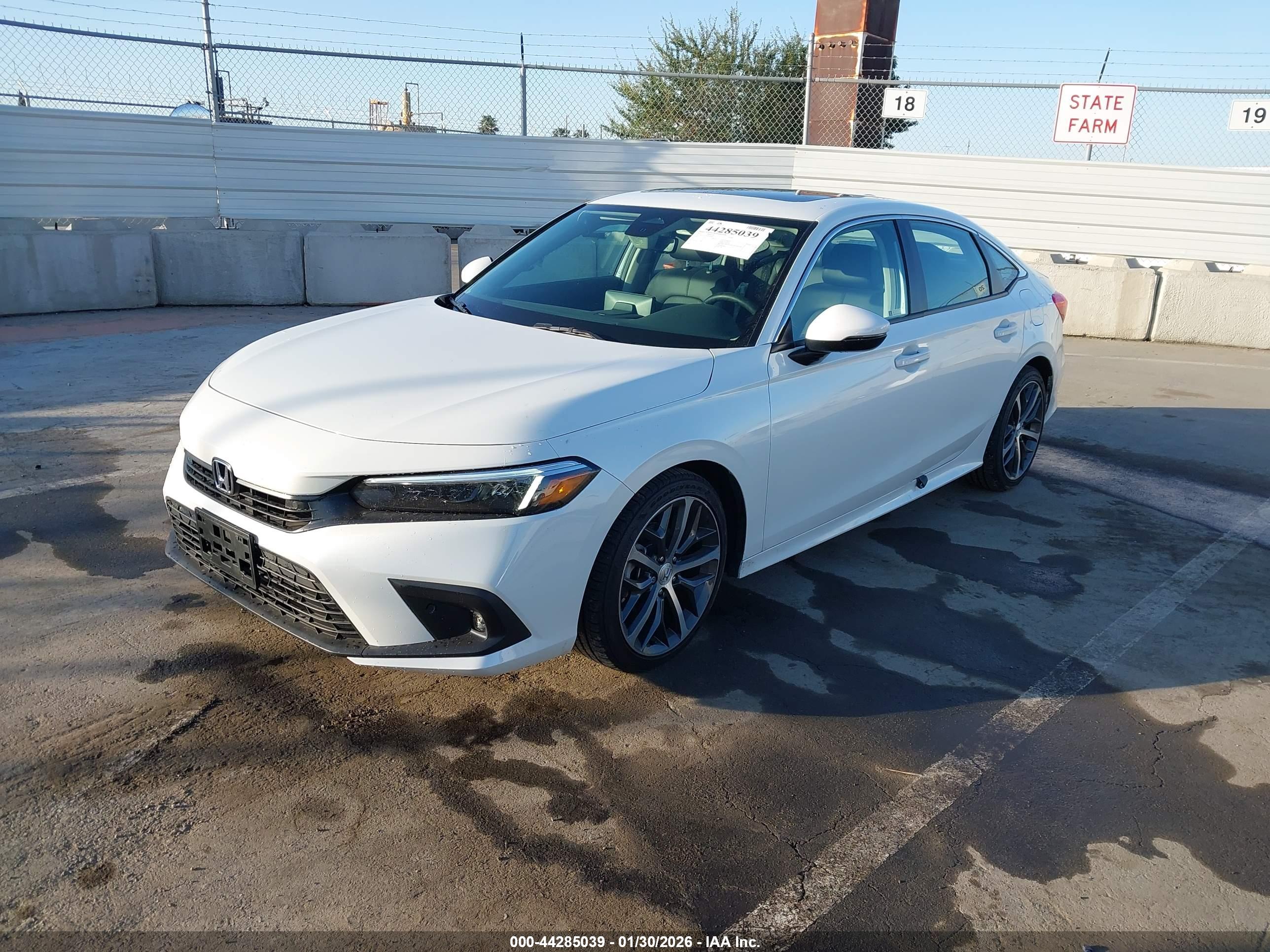 HONDA CIVIC image 2