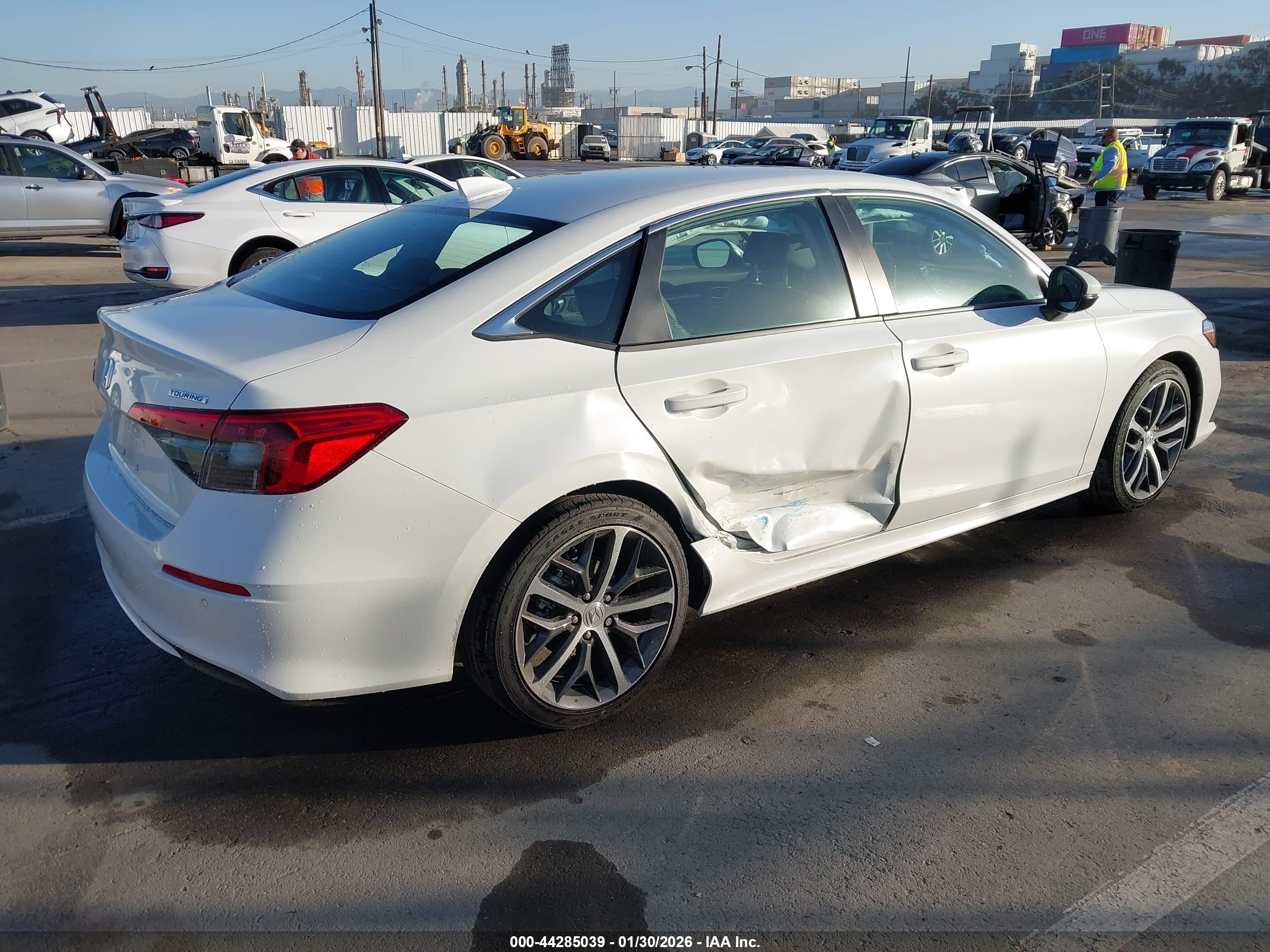 HONDA CIVIC image 4