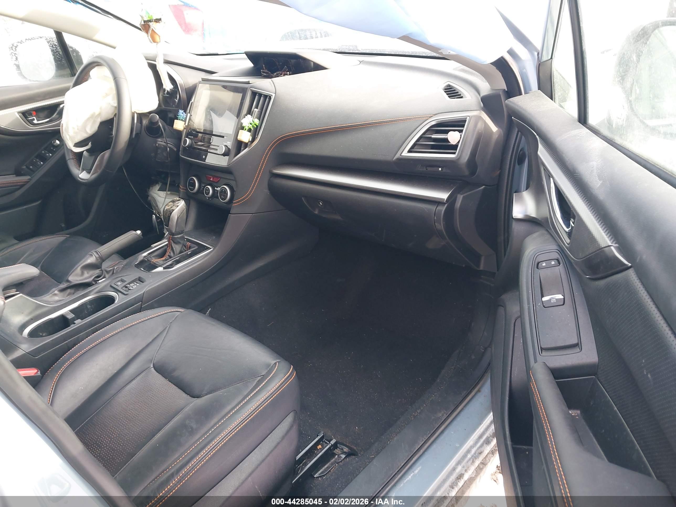 SUBARU CROSSTREK image 5
