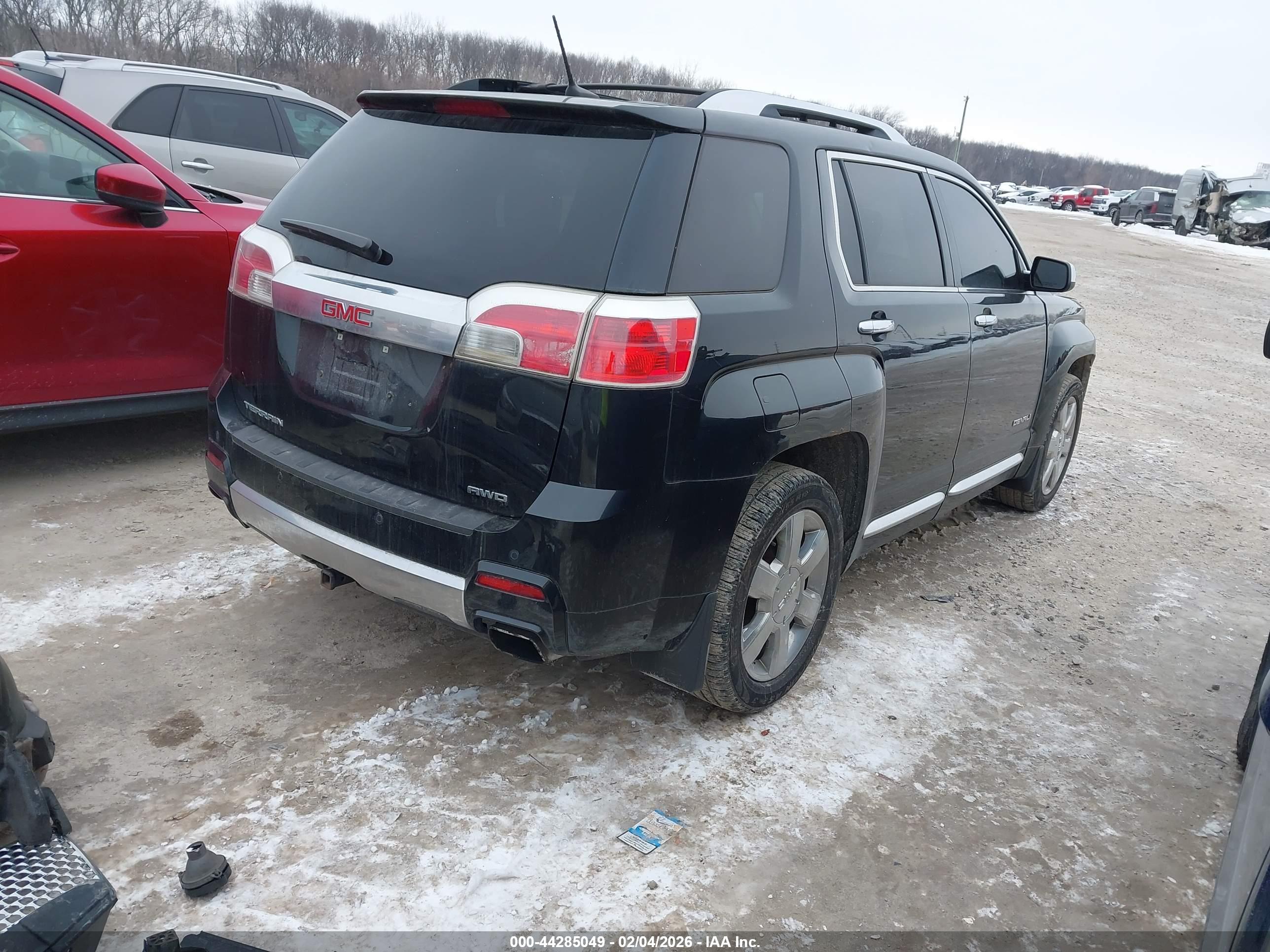 GMC TERRAIN image 4