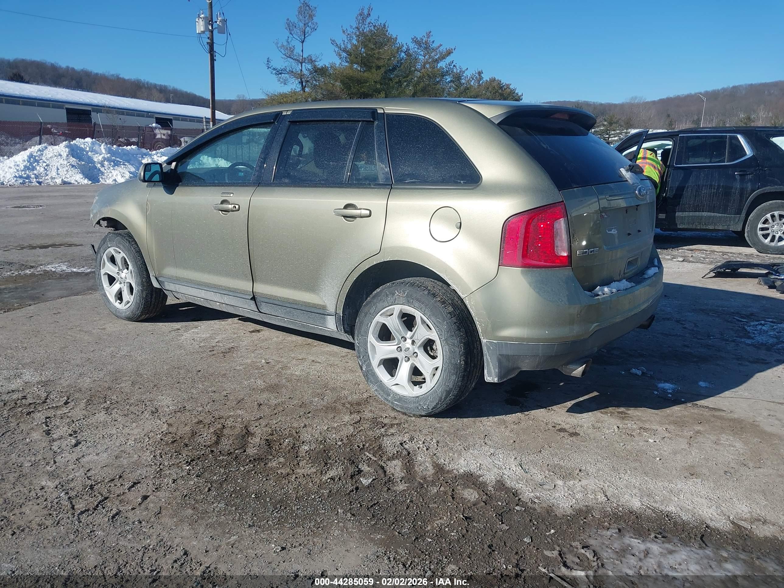 FORD EDGE image 3