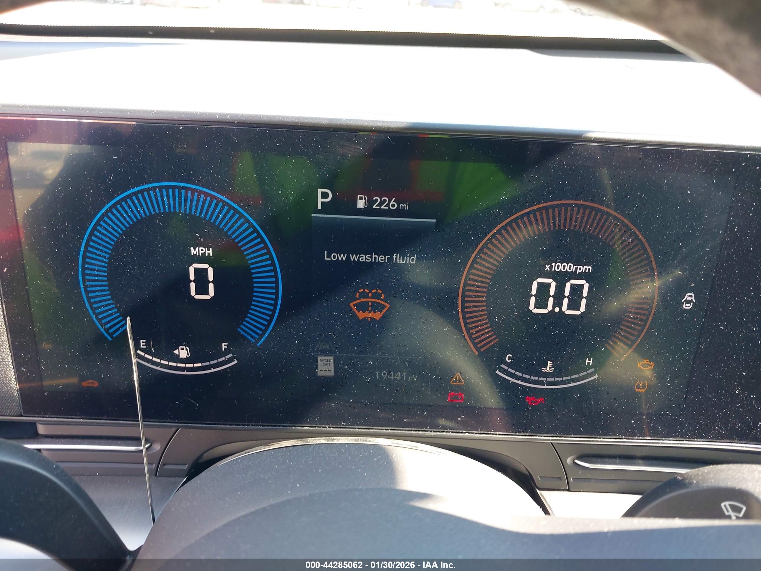 HYUNDAI KONA image 7