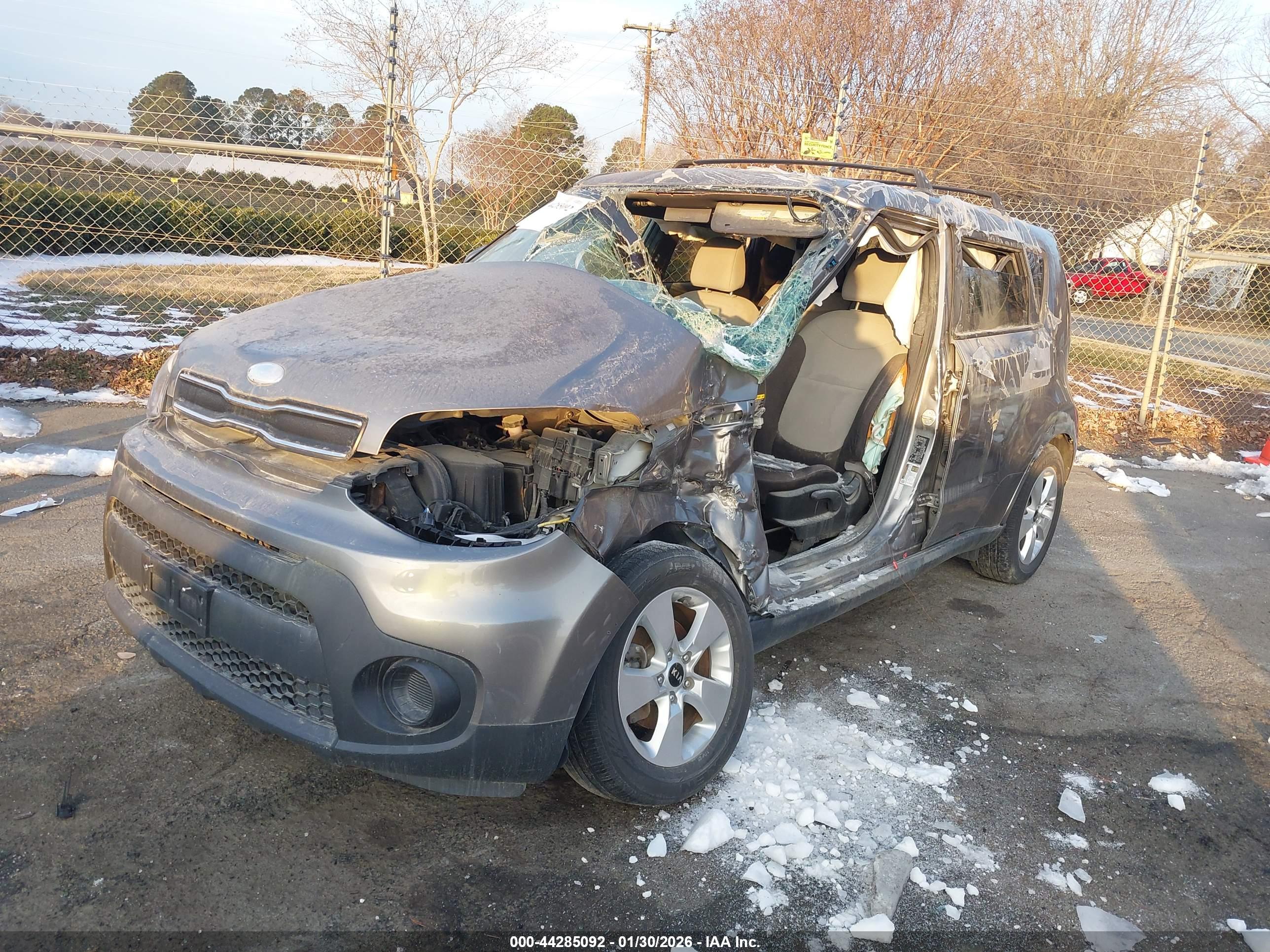 KIA SOUL image 2