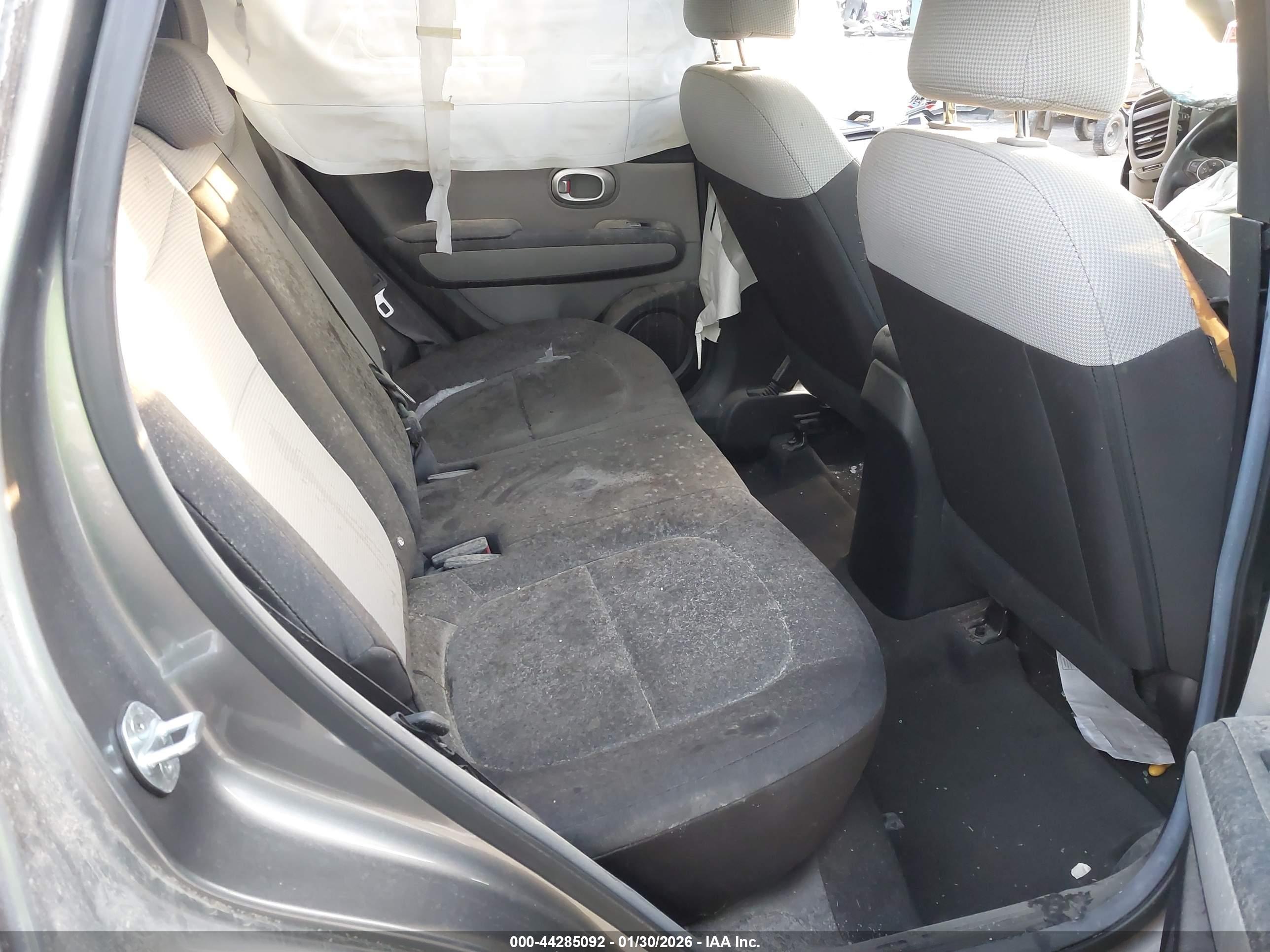 KIA SOUL image 8