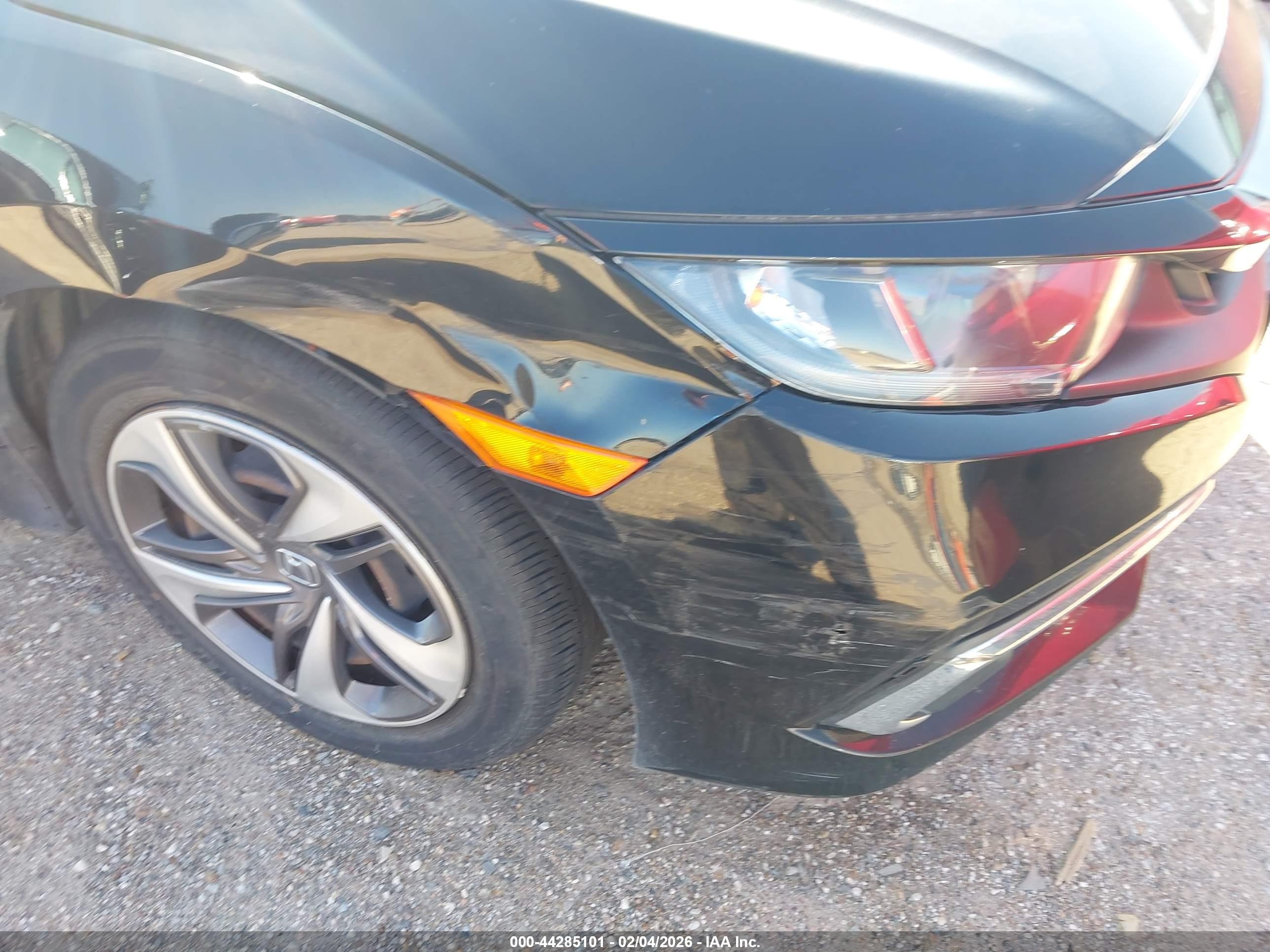 HONDA CIVIC image 6