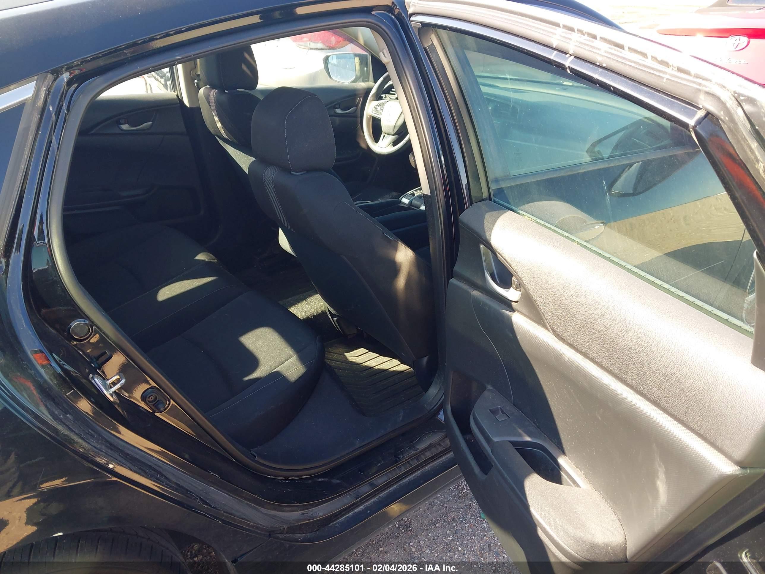 HONDA CIVIC image 8