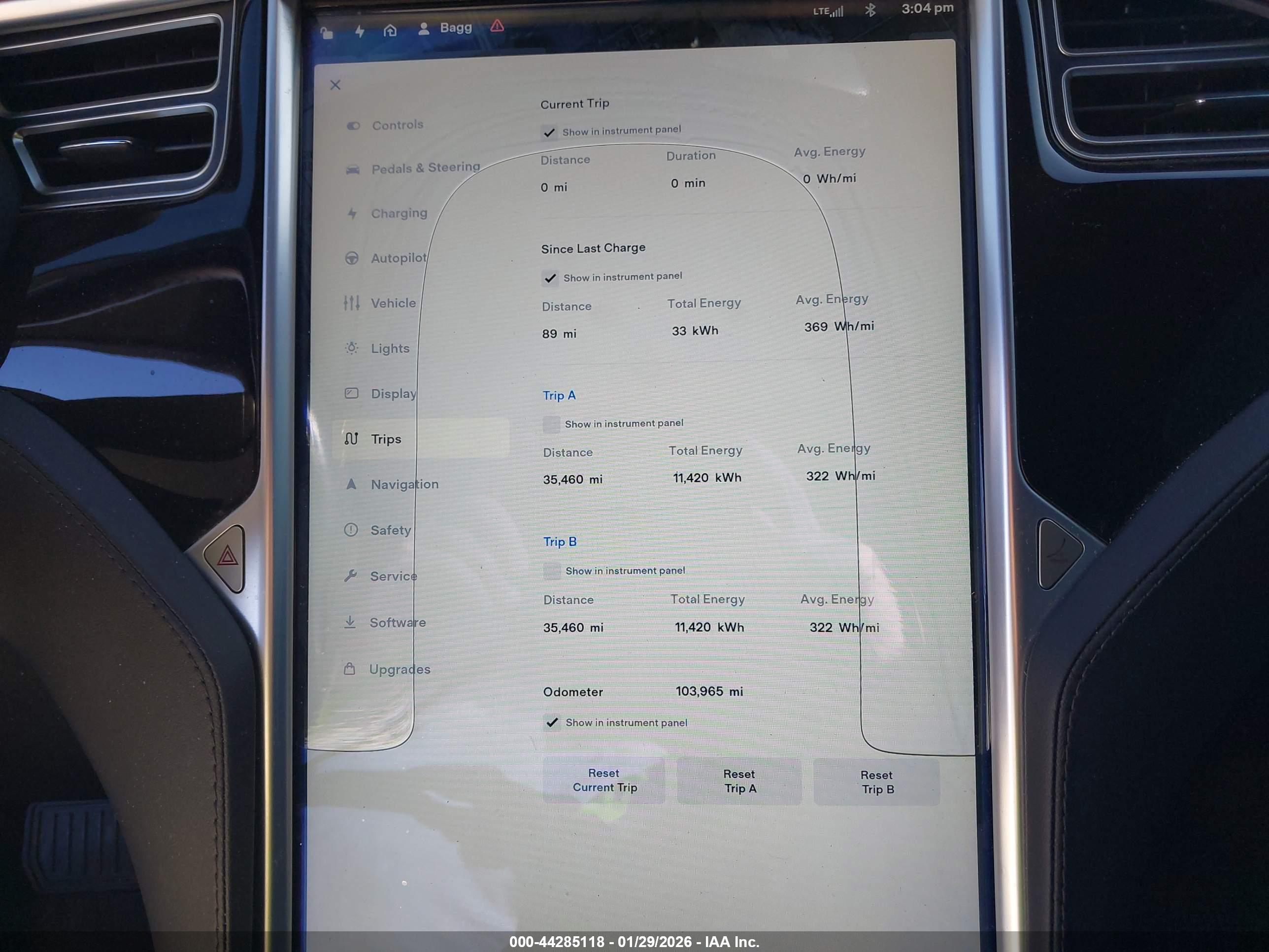 TESLA MODEL image 7